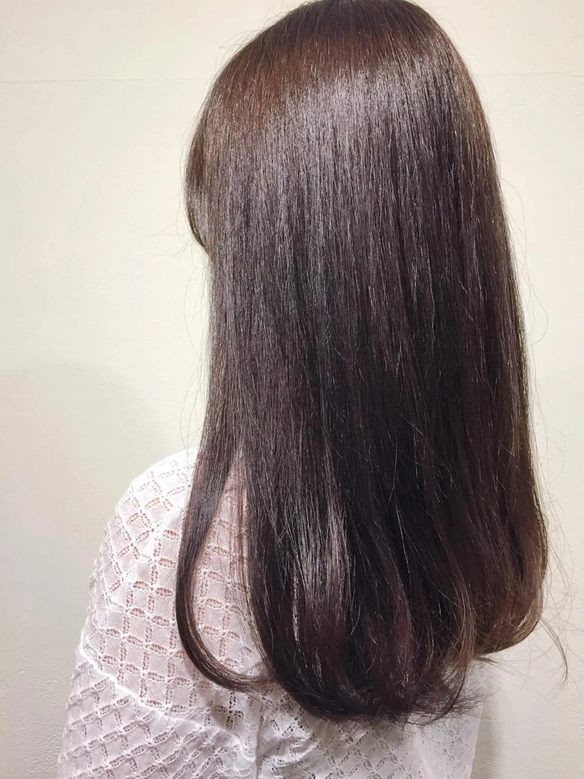 ロング カラー 高浜 夕海のヘアスタイル