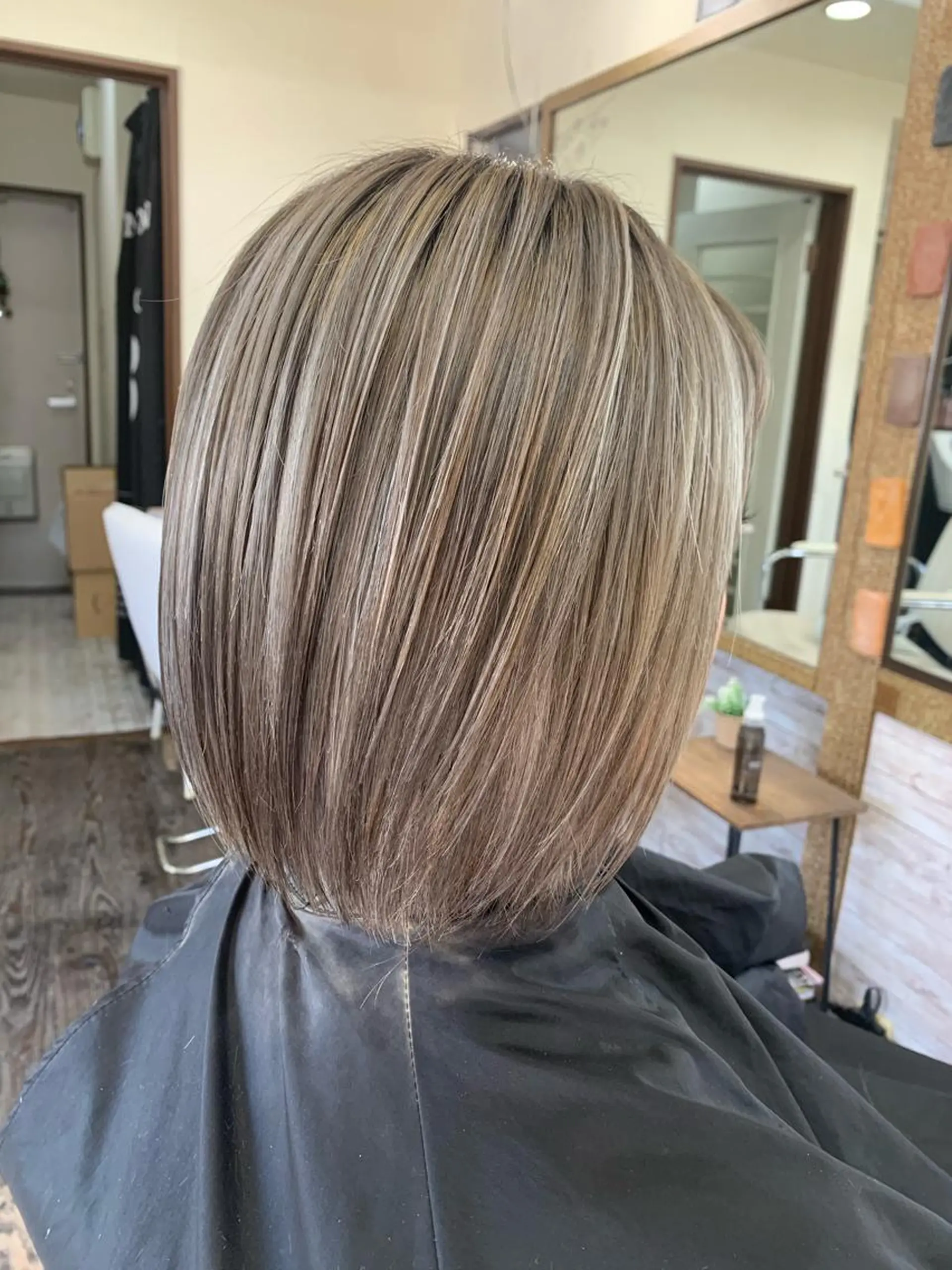 カラー 渡辺 健太のヘアスタイル