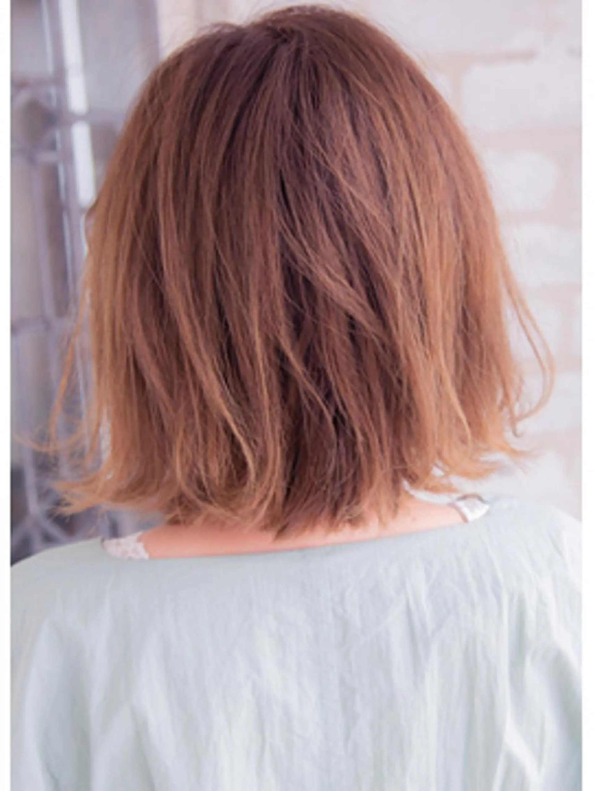 ミディアム 切りっぱなしボブ ボブ tocoha 四條畷駅のヘアスタイル