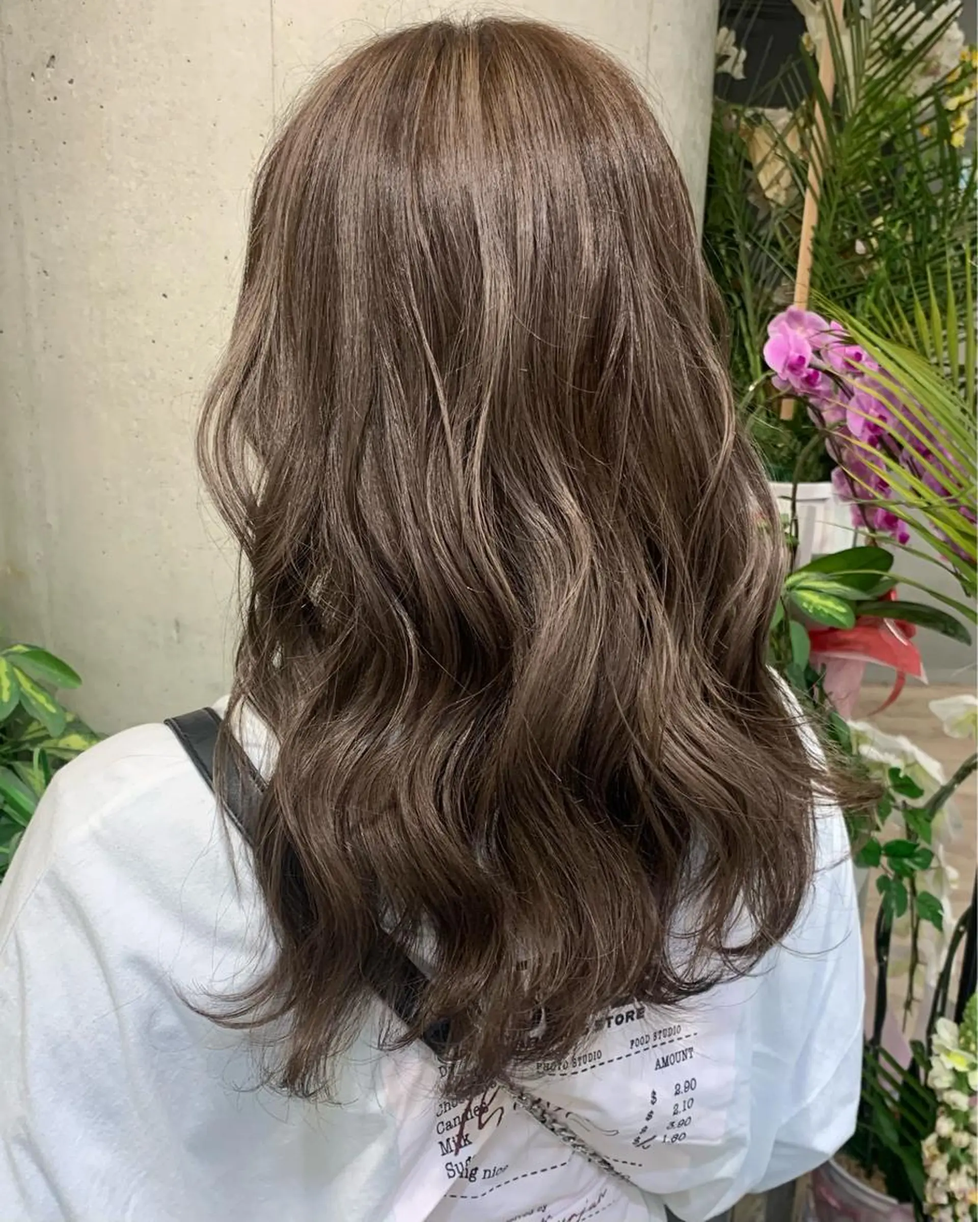 セミロング カラー ヘアアレンジ 🌷FUKA🌷 まろやかハイトーンのヘアスタイル