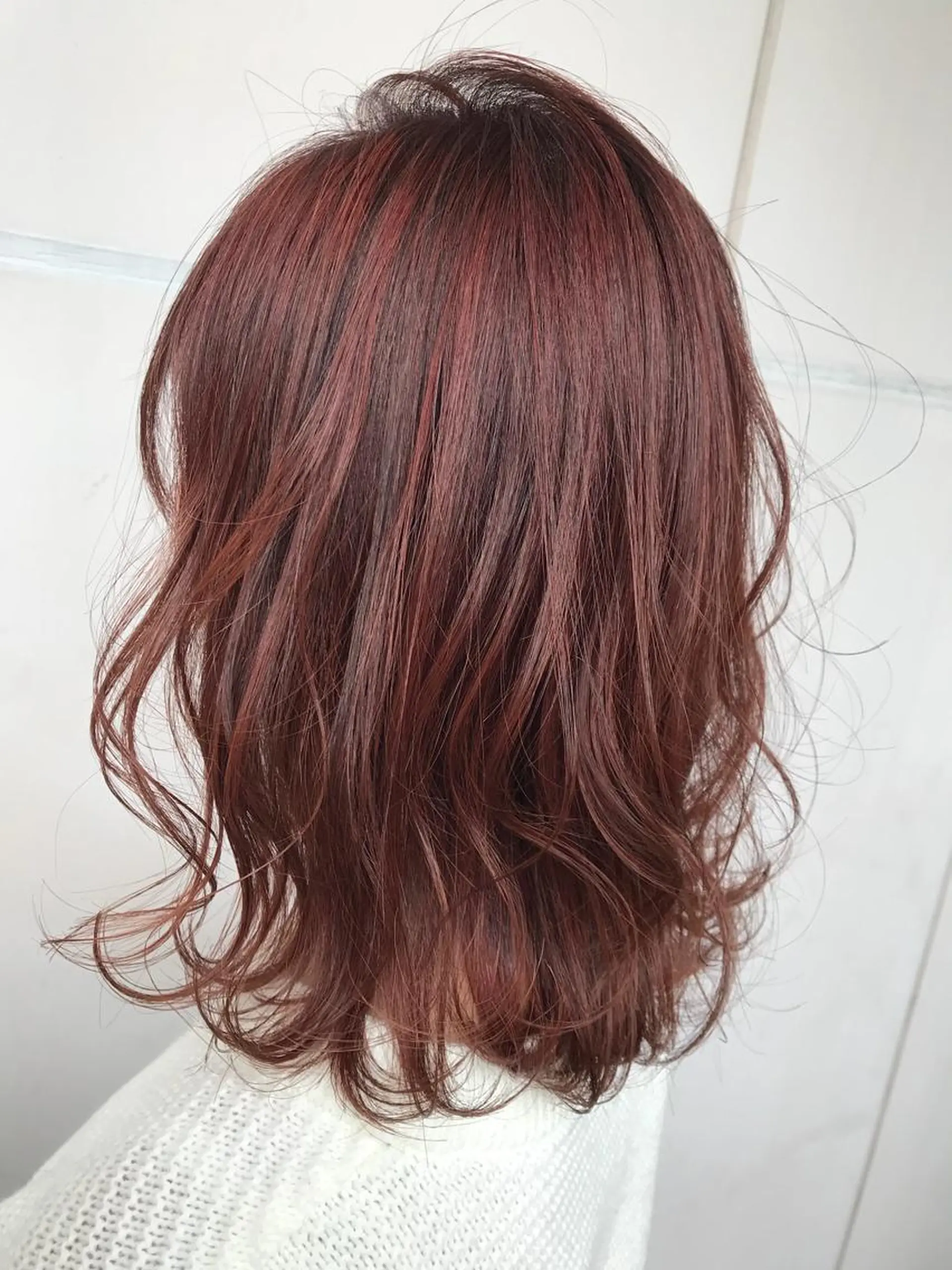 ミディアム カラー 髪質改善will hairdesignのヘアスタイル