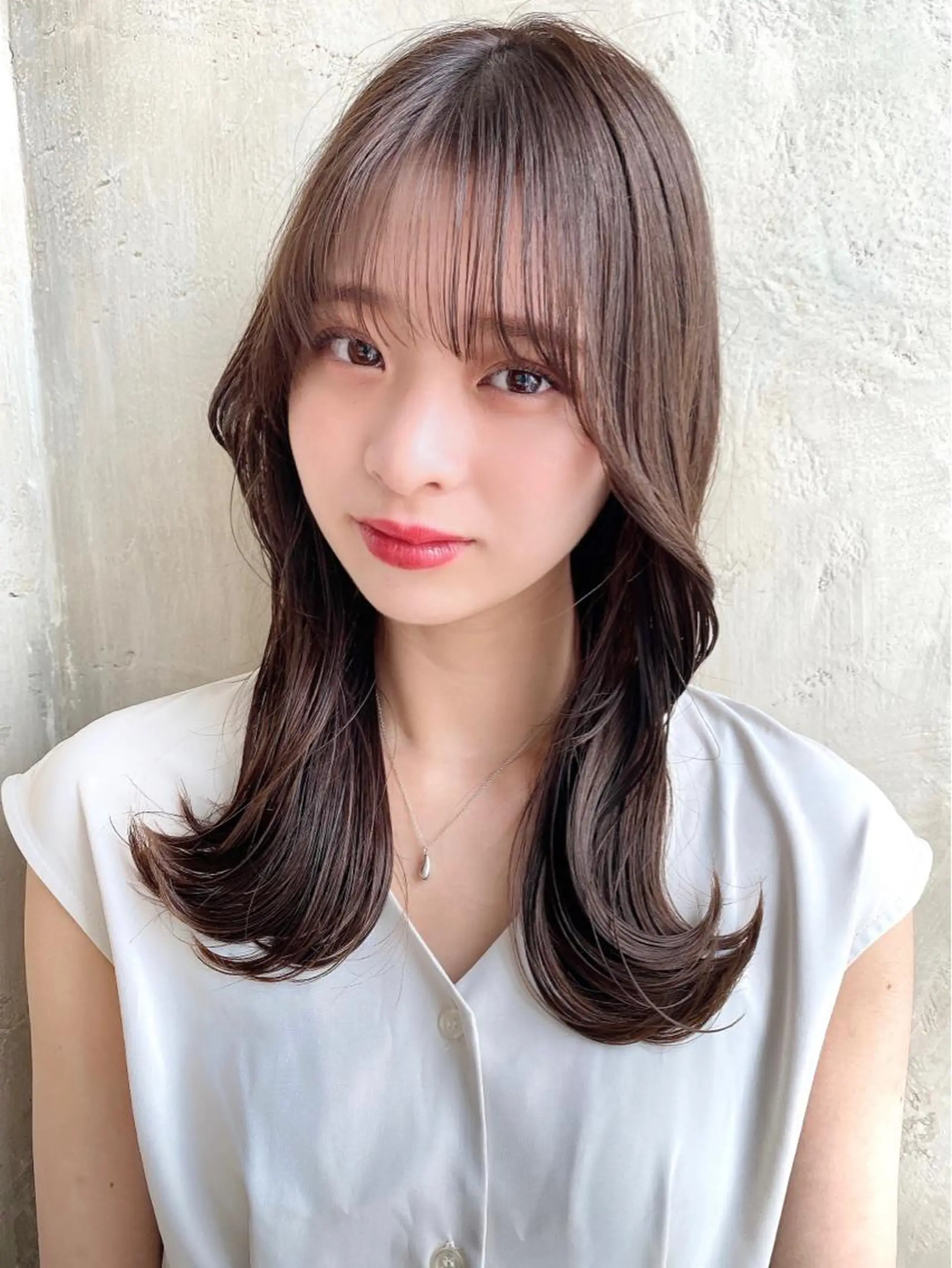 ミディアム カラー ベージュカラー ブラウンカラー ブラウンベージュ くびれヘア 顔周りカット カット ヘアカラー トリートメント 顔周り/くびれヘア 韓国ヘア💕風間るなのヘアスタイル