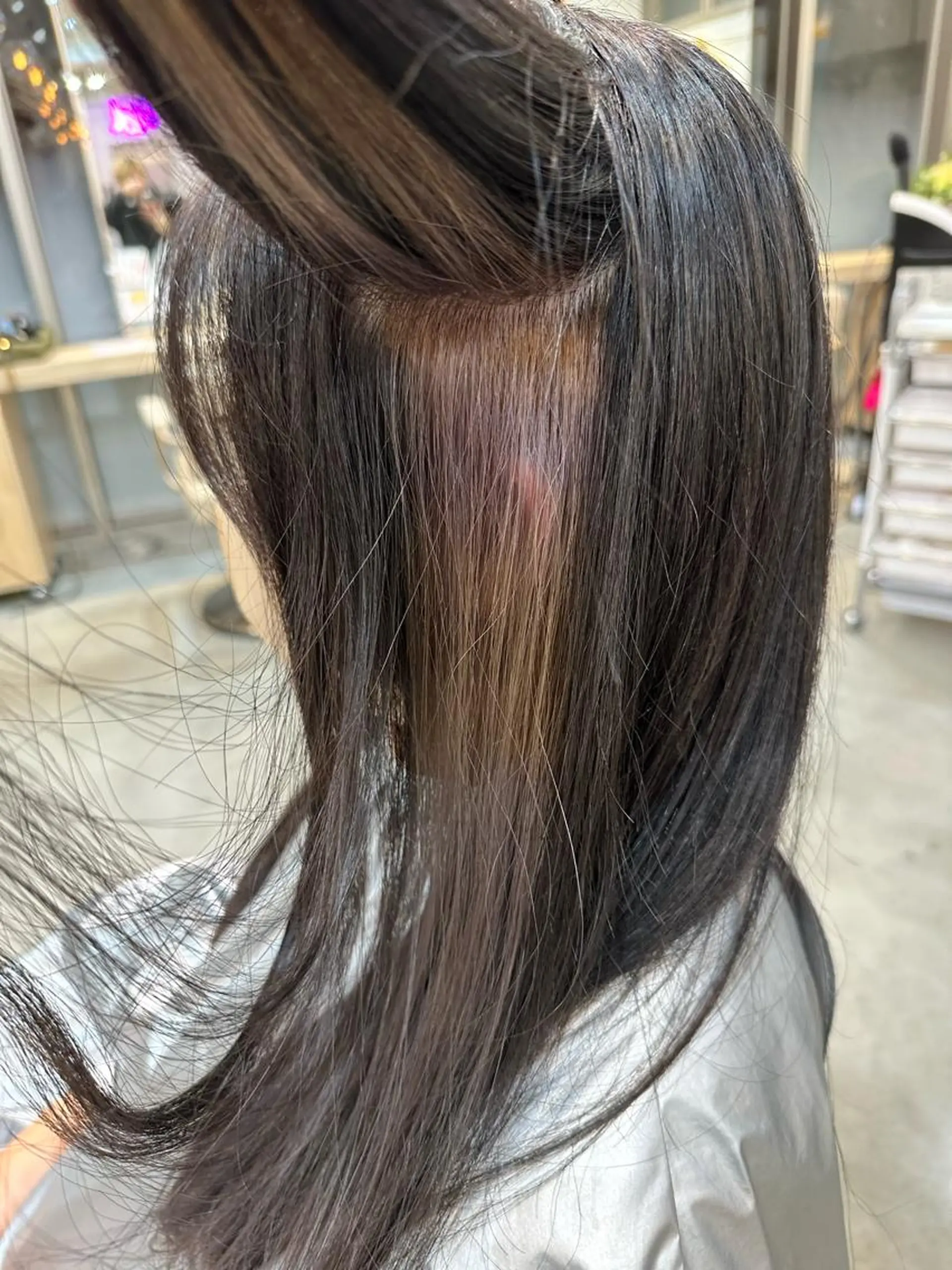 セミロング ヘアカラー ❄️高野 杏介❄️ツヤ髪得意！のヘアスタイル