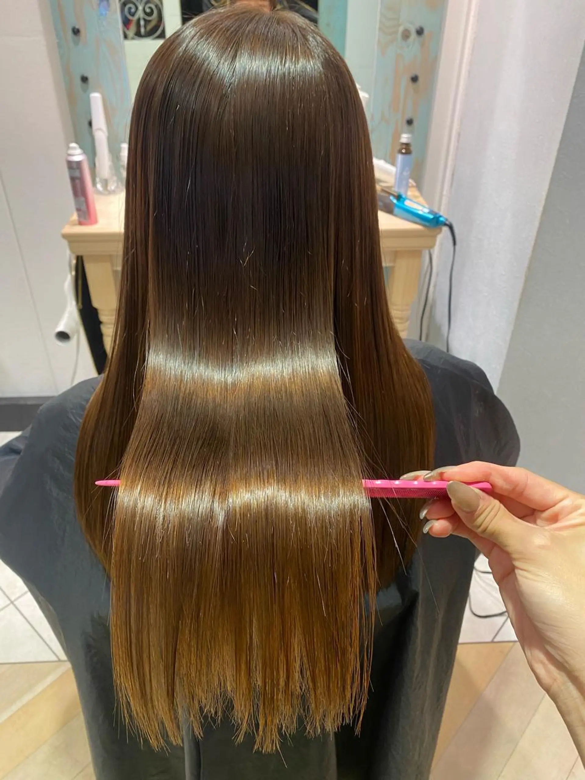 ミディアム カット 縮毛矯正 トリートメント 髪質改善 縮毛の達人 矢井由真のヘアスタイル