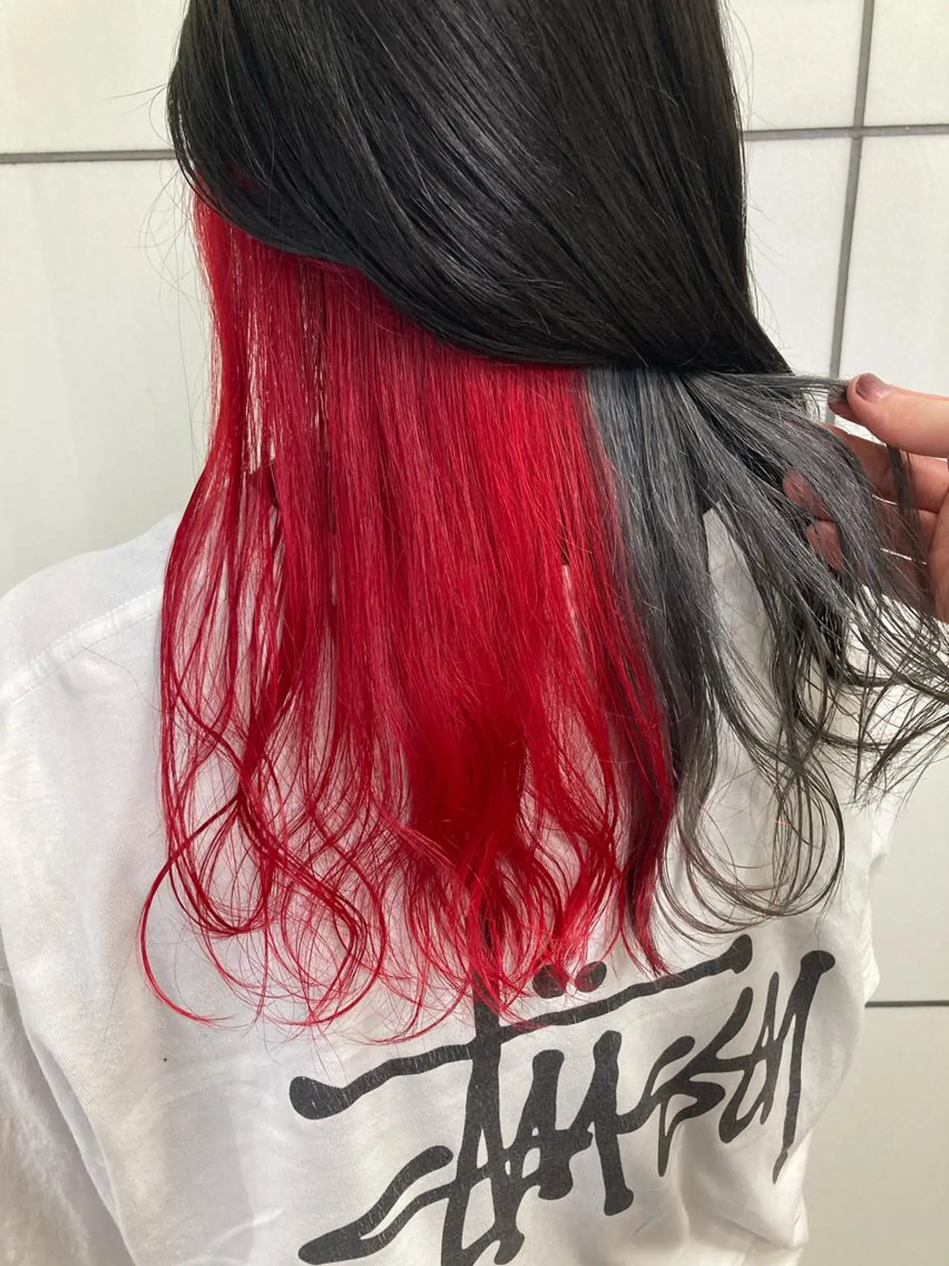 セミロング カラー インナーカラー ヘアカラー トリートメント 髪質改善/痛ませ ないカラー/西村航大のヘアスタイル