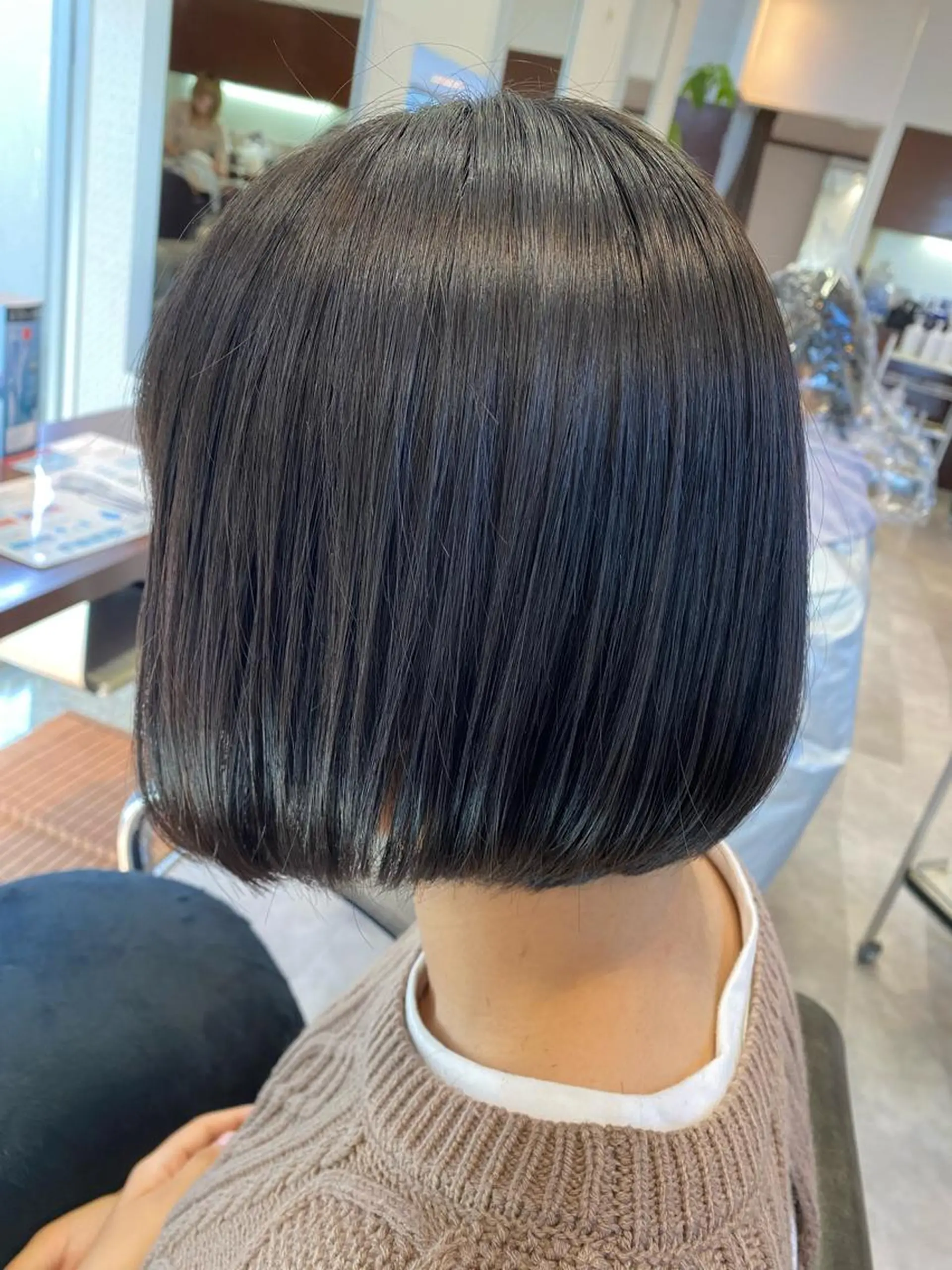 ショート 吉田 桃香のヘアスタイル