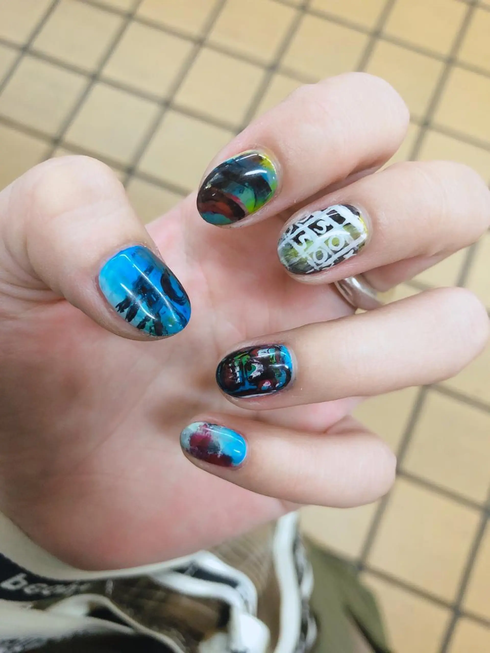 ネイル Seis Shihoのネイルデザイン