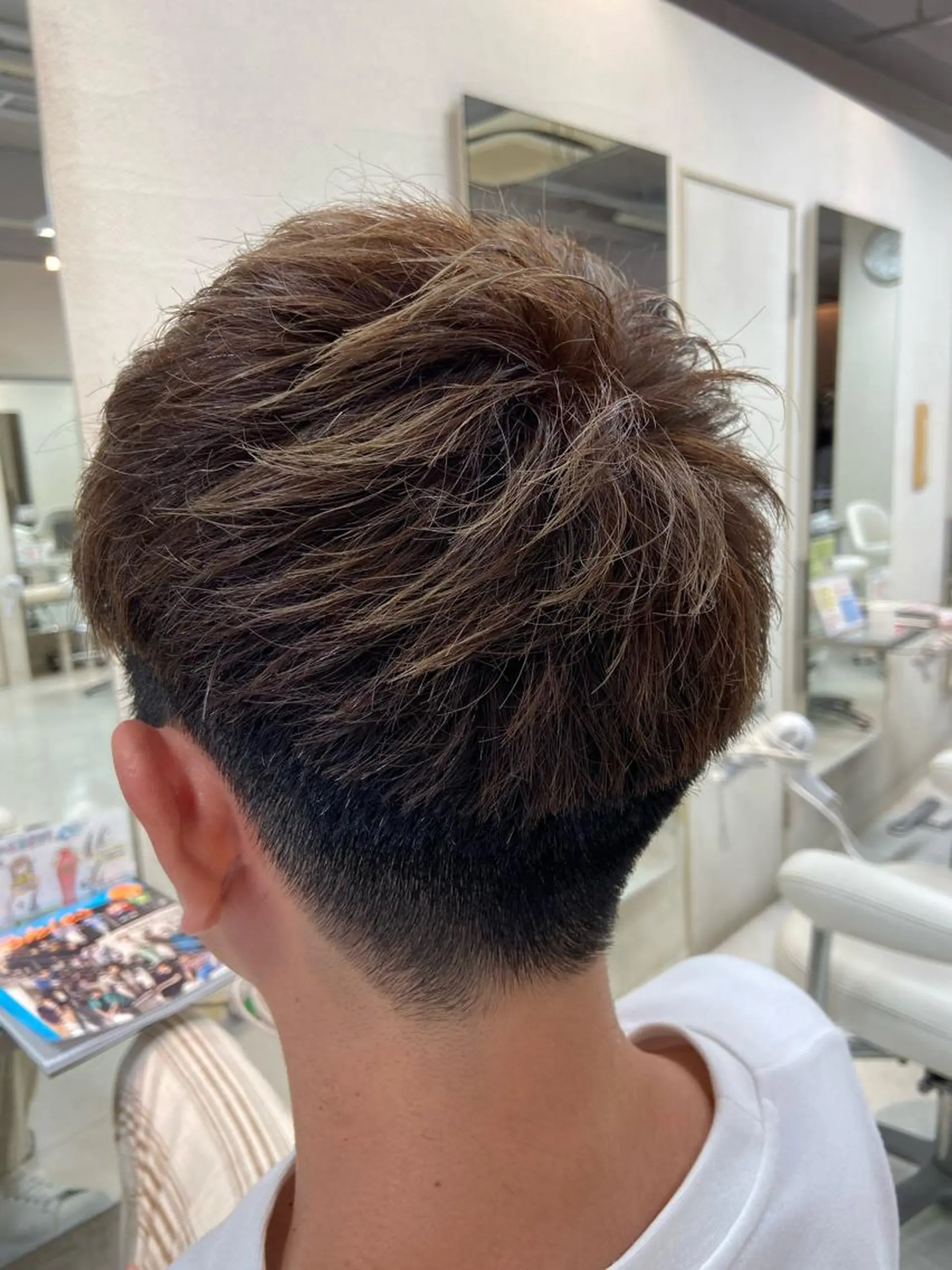 カラー メンズ メンズブリーチ ブリーチ ブリーチなしカラー オレンジ ヘアカラー トリートメント 菊地 美憂のヘアスタイル