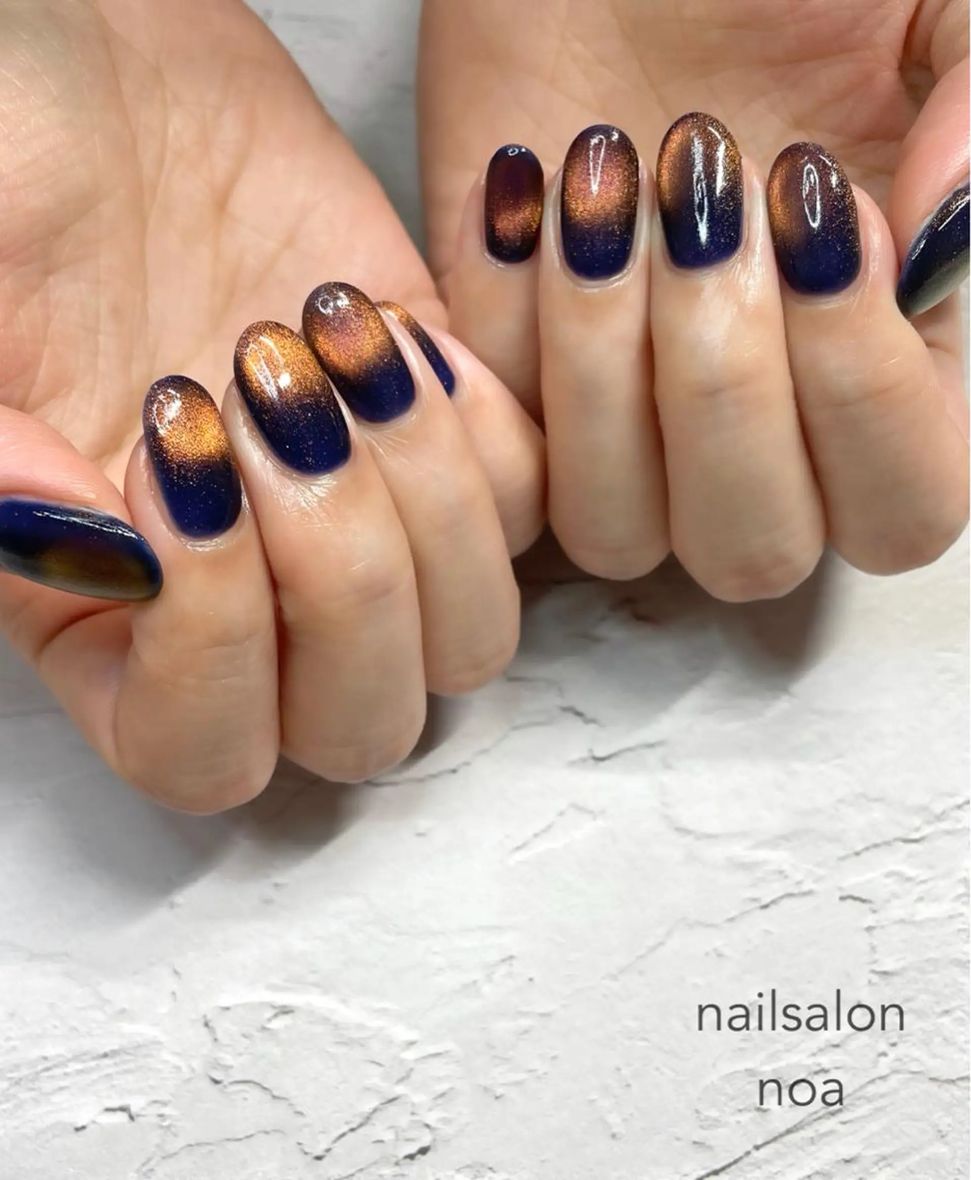 ネイル オーロラネイル カジュアル ジェルネイル マグネットネイル ニュアンスネイル nailsalon noa所属・nailist sakiのネイルデザイン