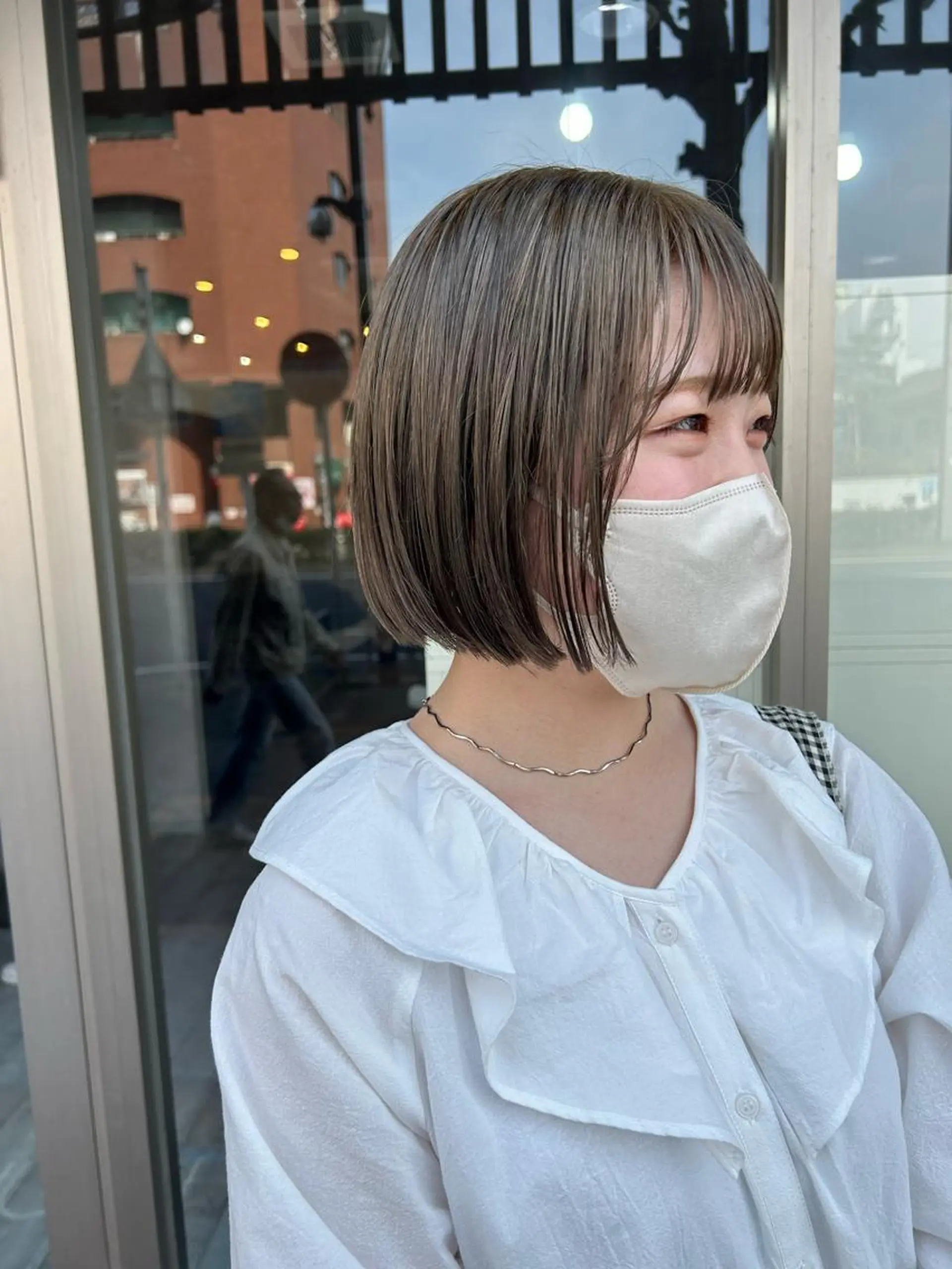 ミディアム カラー ブリーチ グレージュ ｲﾁｶﾜ ﾐｵ/ minim hairのヘアスタイル