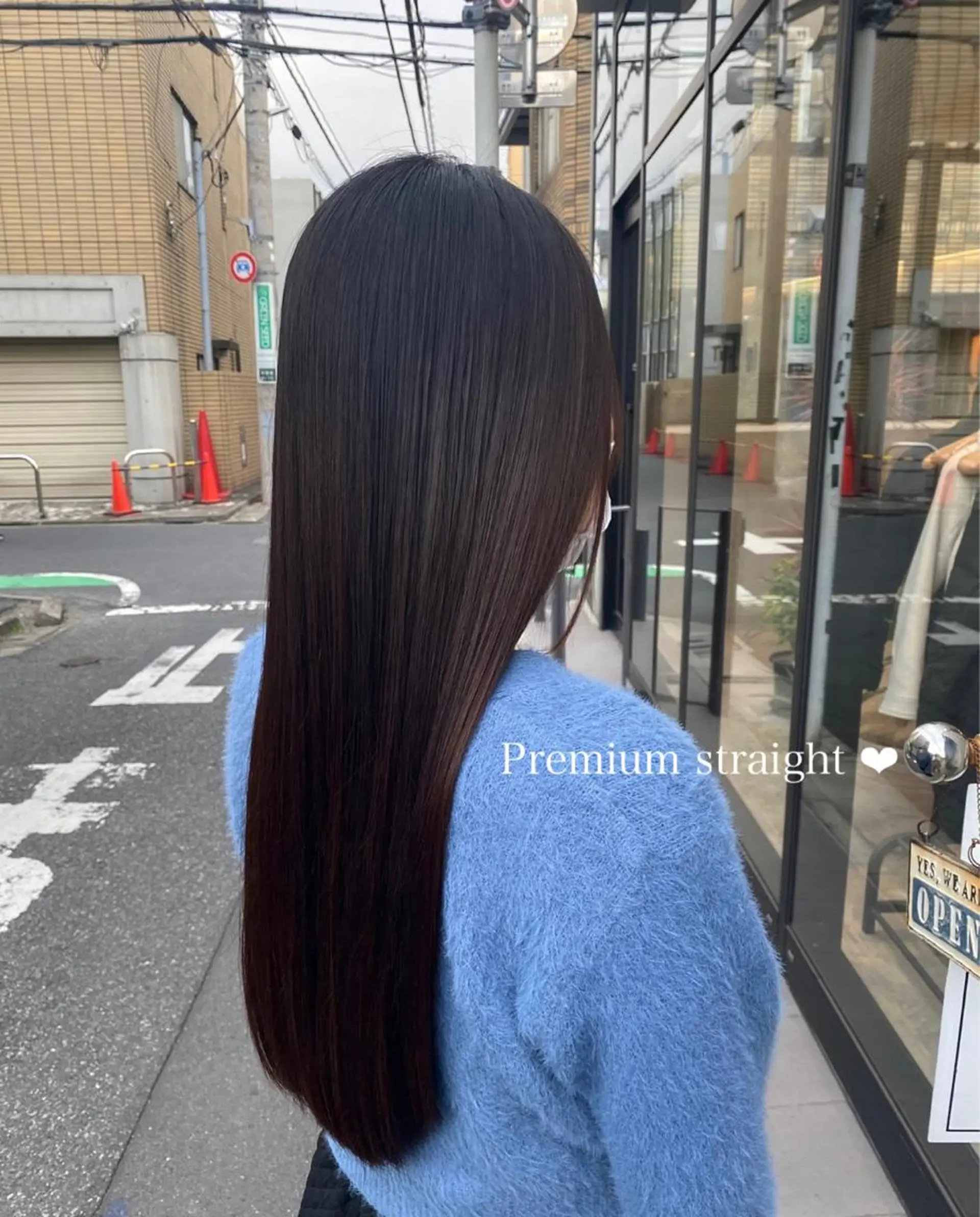 ロング 縮毛矯正 freera🤍 yumenaのヘアスタイル