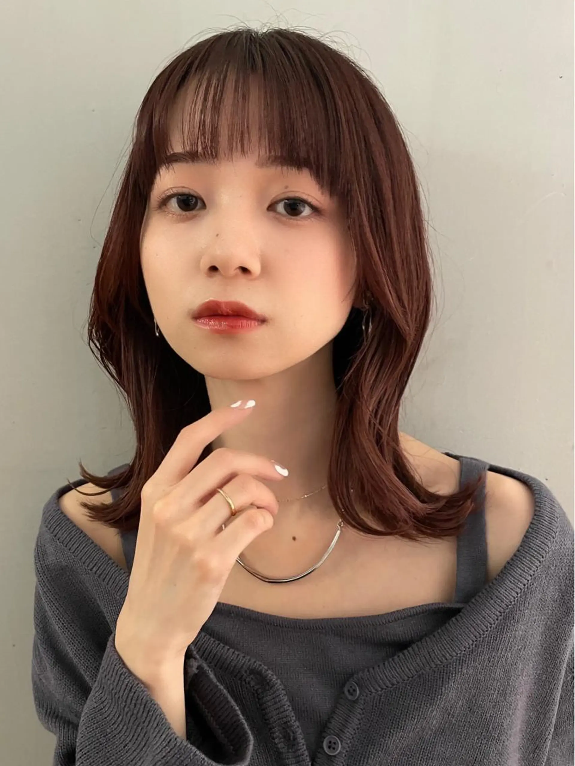 ミディアム カラー オリーブカラー ボブ くびれヘア 顔まわりレイヤー 韓国風ヘア カット ヘアカラー トリートメント 卒業式受付中🌻 肥田亜沙美のその他イメージ