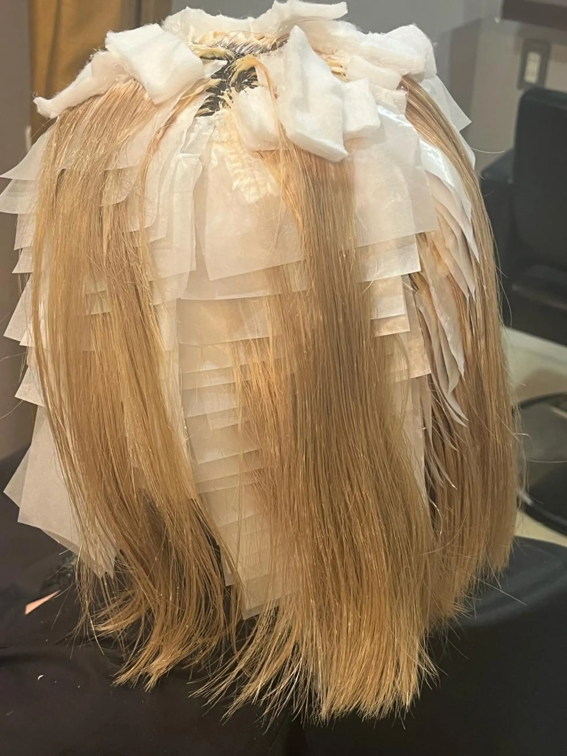 カラー Trip所属・岩本 航のヘアスタイル