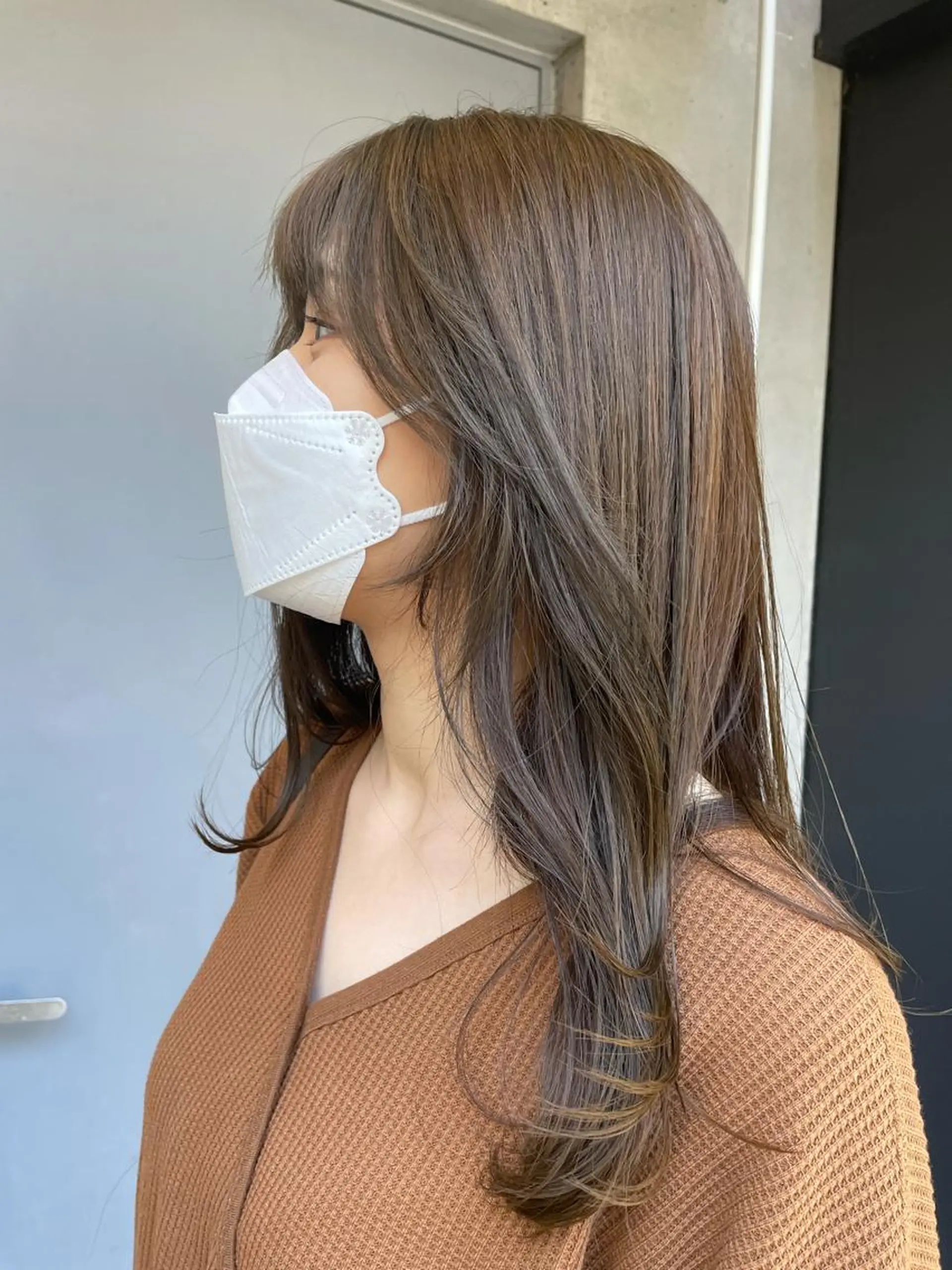 ロング 顔周りカット GO TODAY  シェアサロン札幌店所属・kana .のヘアスタイル