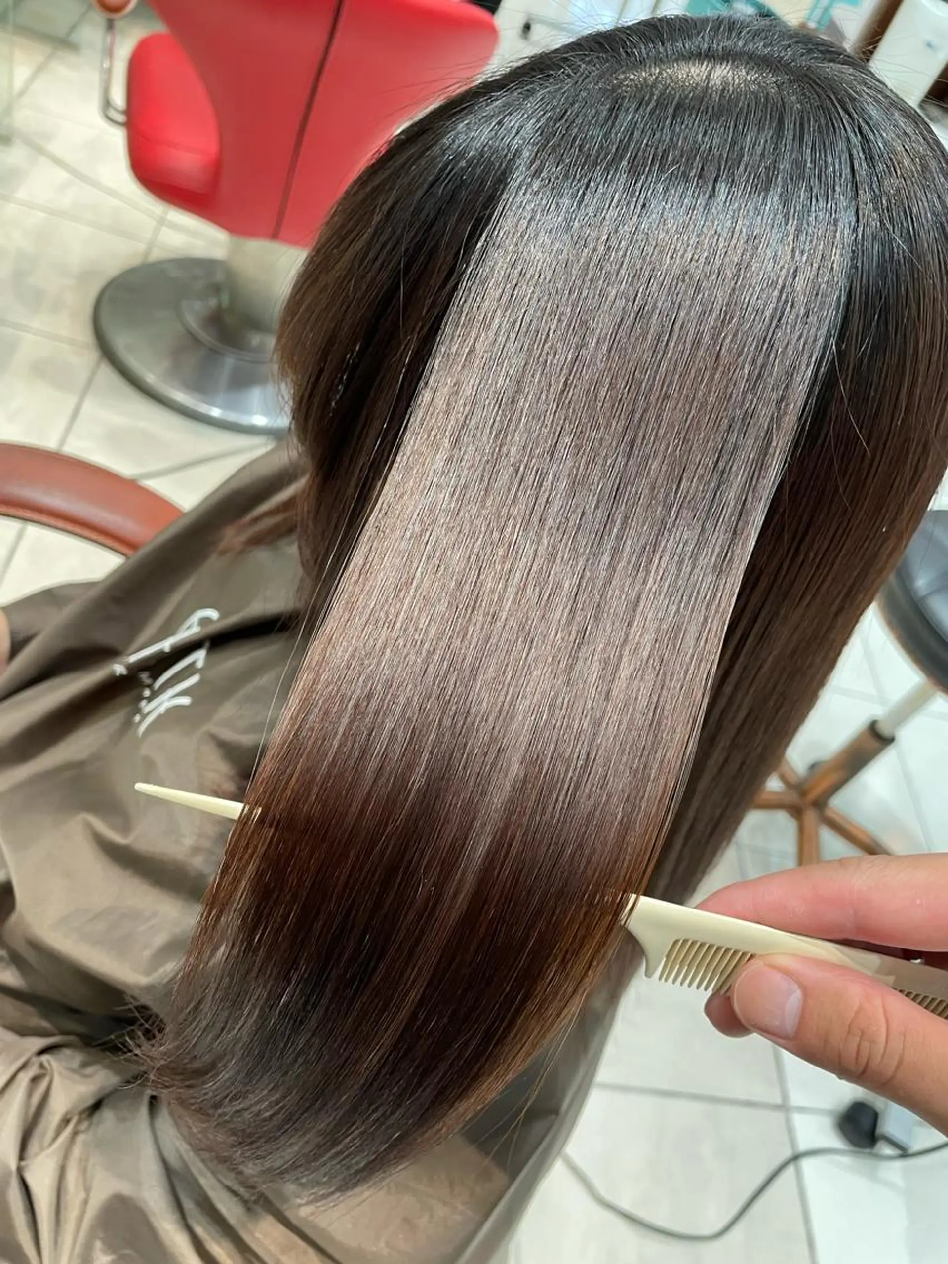 セミロング カラー 金森 斗夢のヘアスタイル