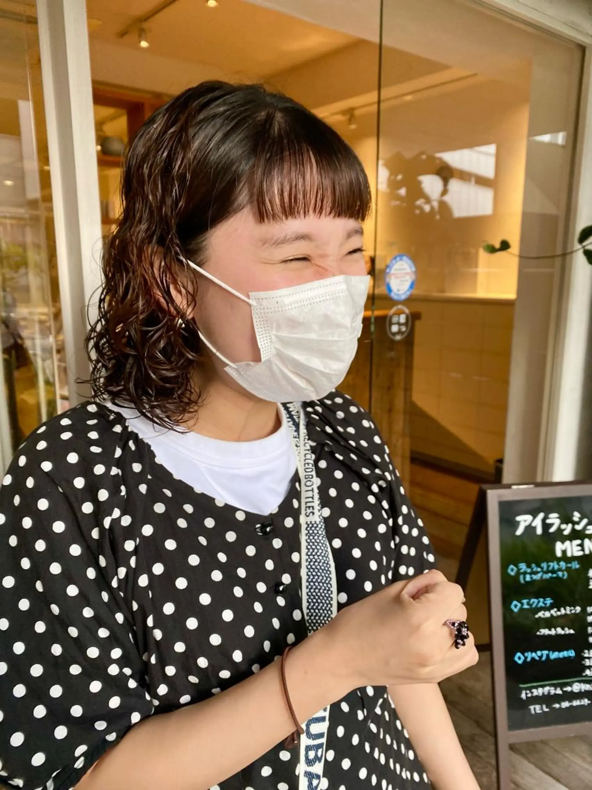 ミディアム パーマ BELLA阿部野 TOMOMIのヘアスタイル