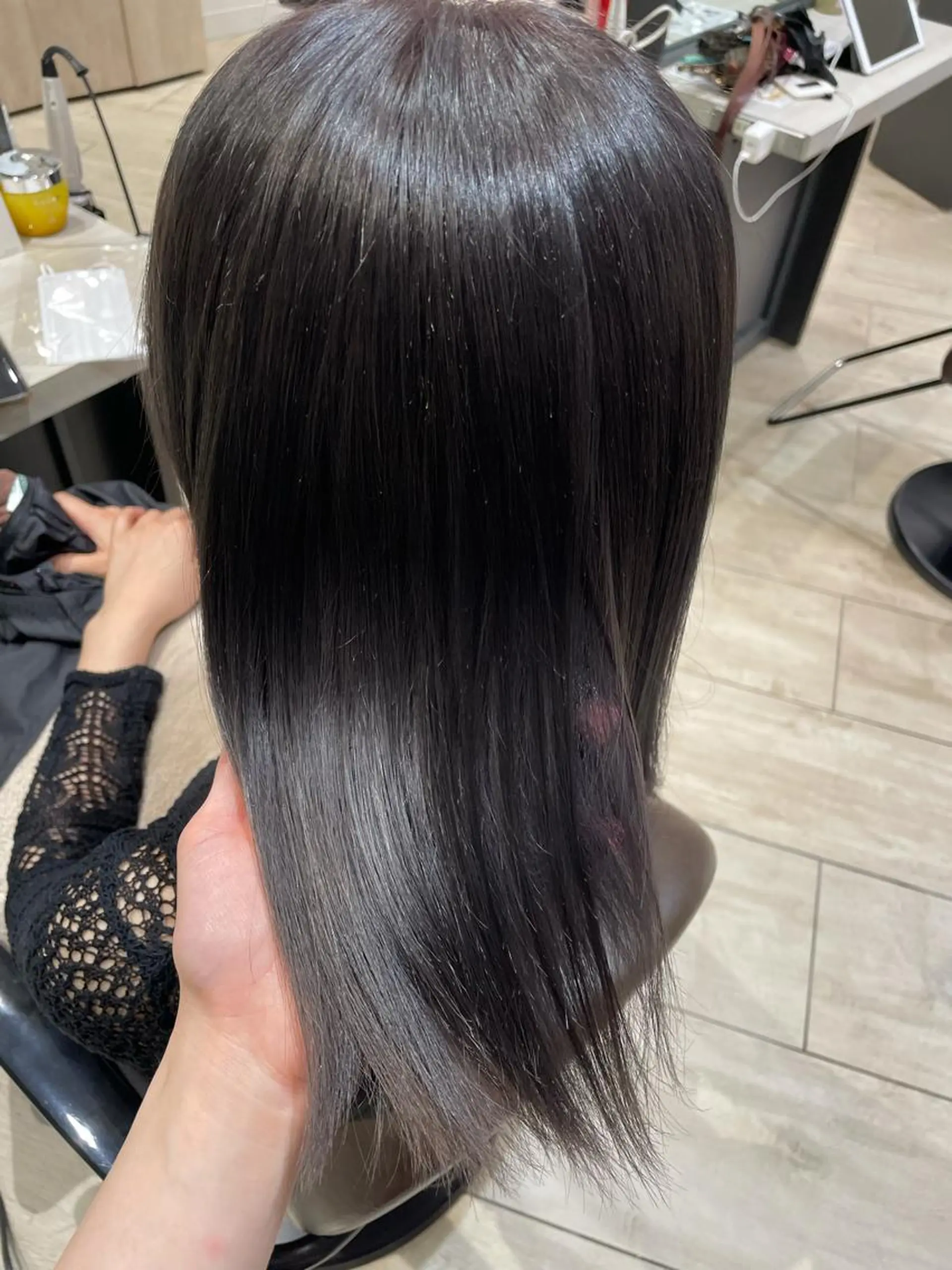 セミロング アッシュ トリートメント Euphoria 銀座店所属・Euphoria 銀座 みおこのヘアスタイル