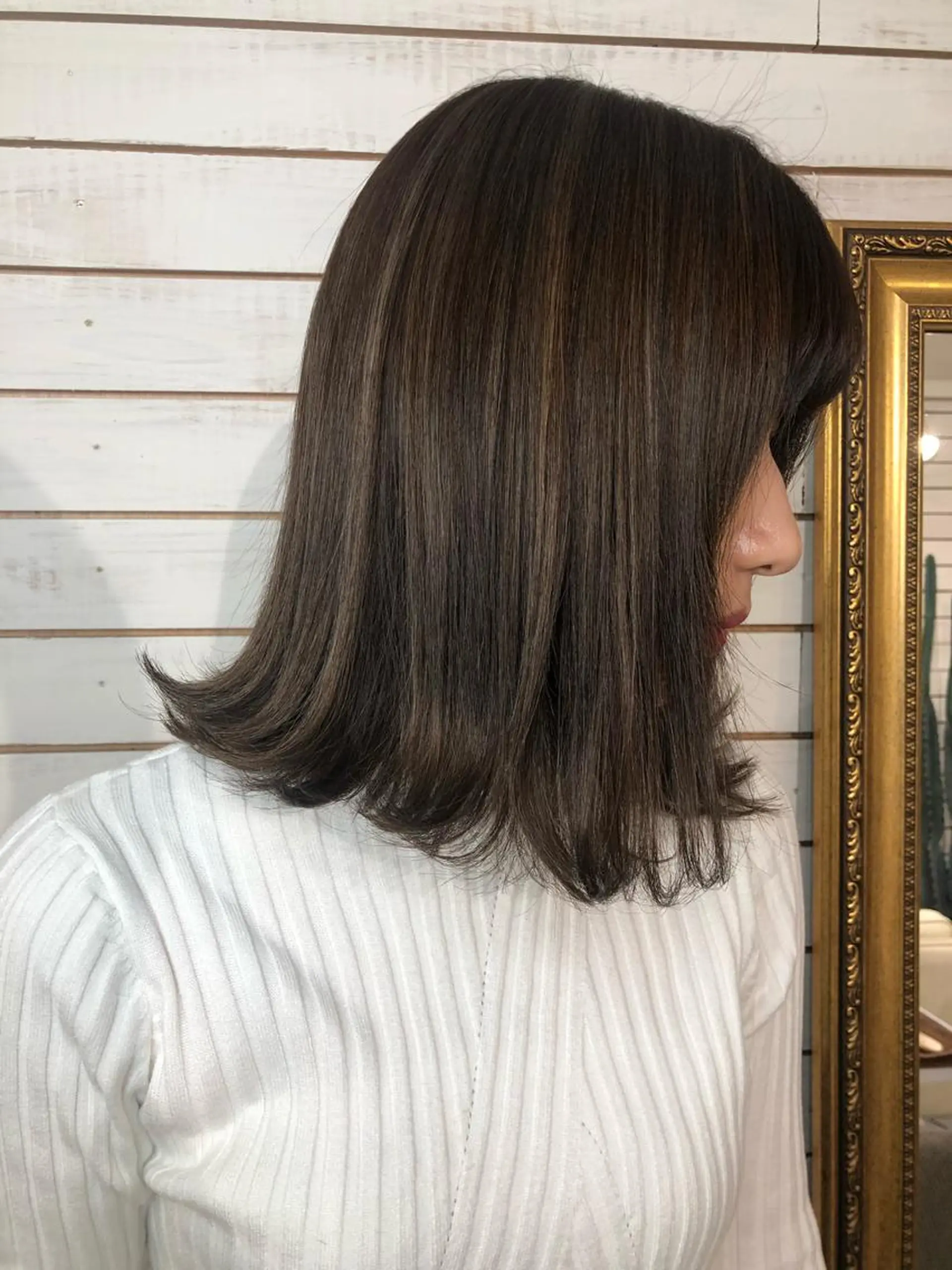 ショート カラー ハイライトカラー ハイライト 外ハネヘア ヘアカラー 🦋美髪/エクステ 🦋アベイクミのヘアスタイル