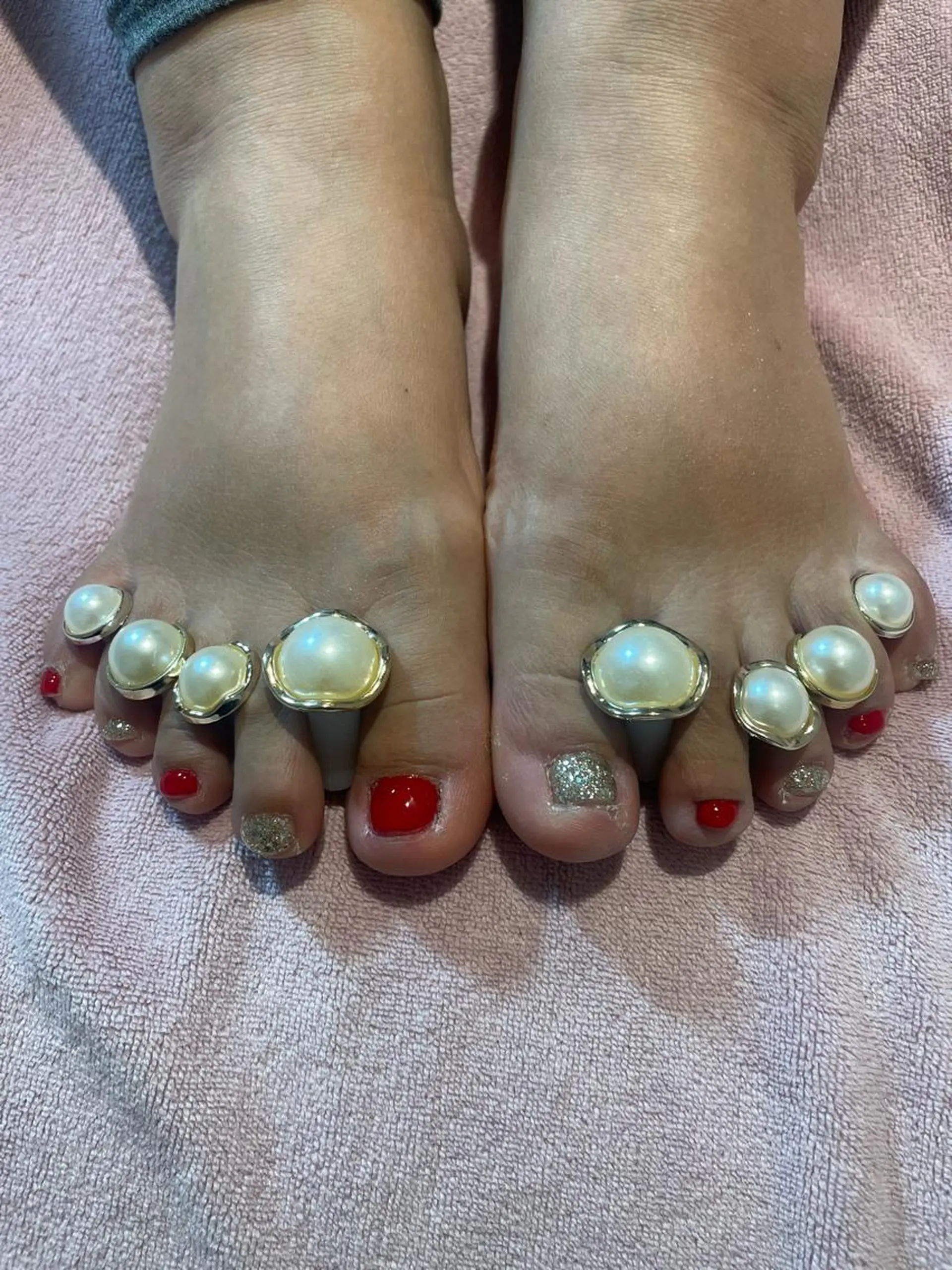 ネイル フットネイル ワンカラーネイル 大袋駅東口徒歩2分 alivioのネイルデザイン