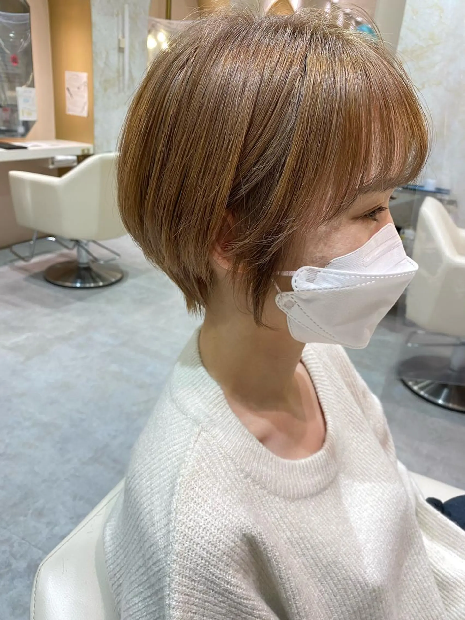 ショート カラー 店長/mao/ 前髪/顔周りカットのヘアスタイル