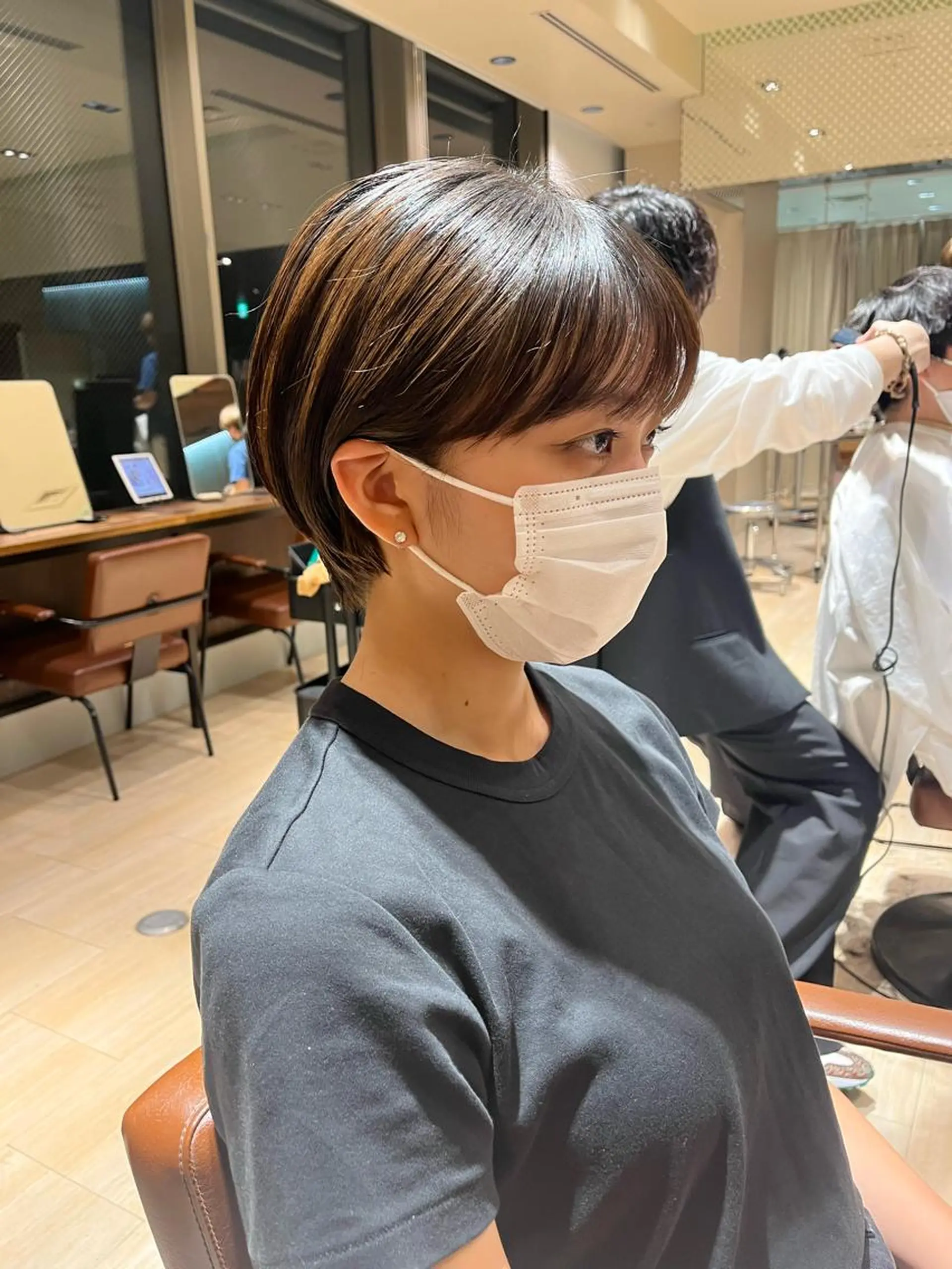 ショート 丸みショート ショートヘア Je suis heureuse Tres所属・早朝セット☀️ レイヤー/Momoのヘアスタイル