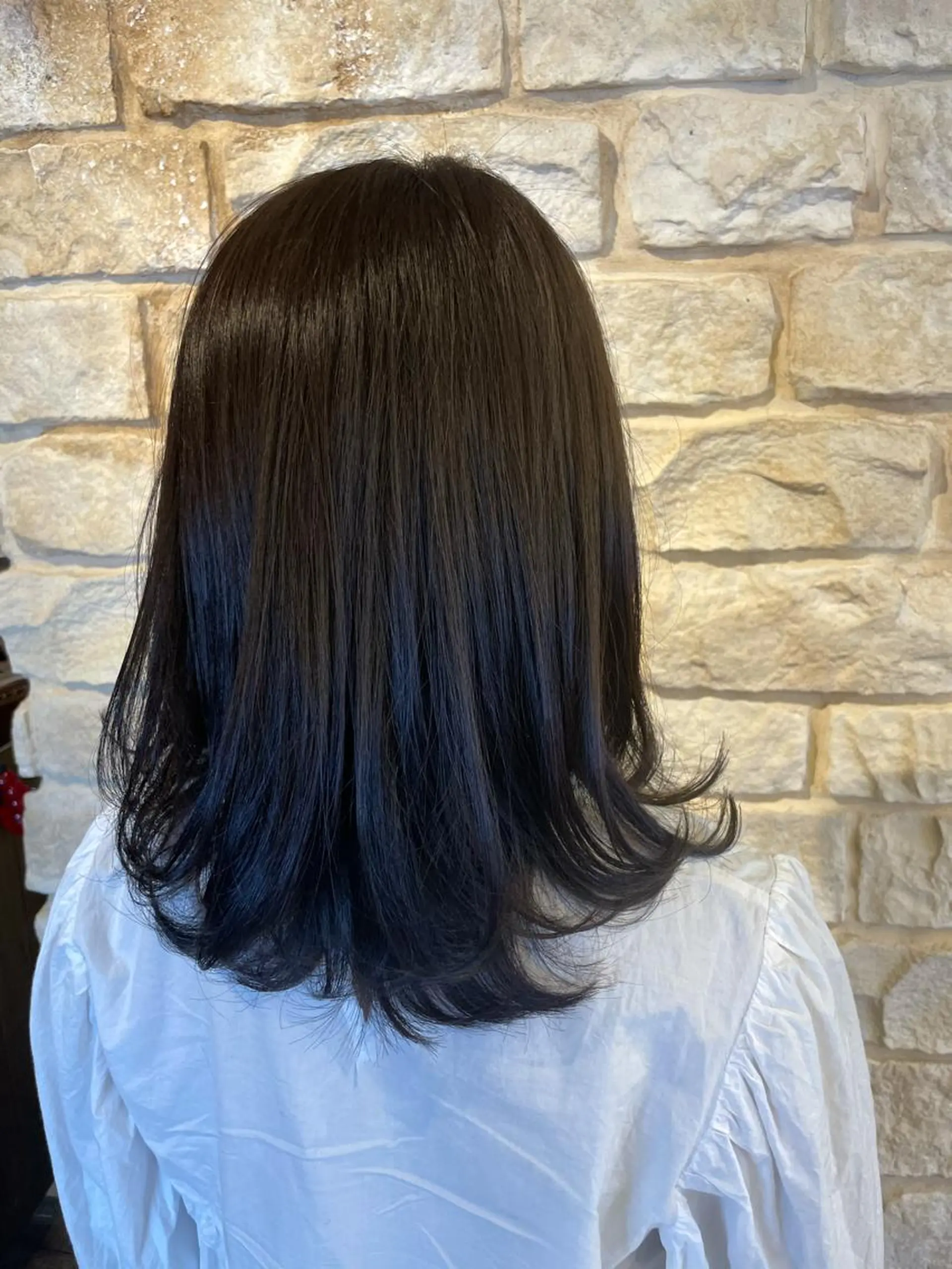 ミディアム カット ヘアカラー 星野 茉由のヘアスタイル