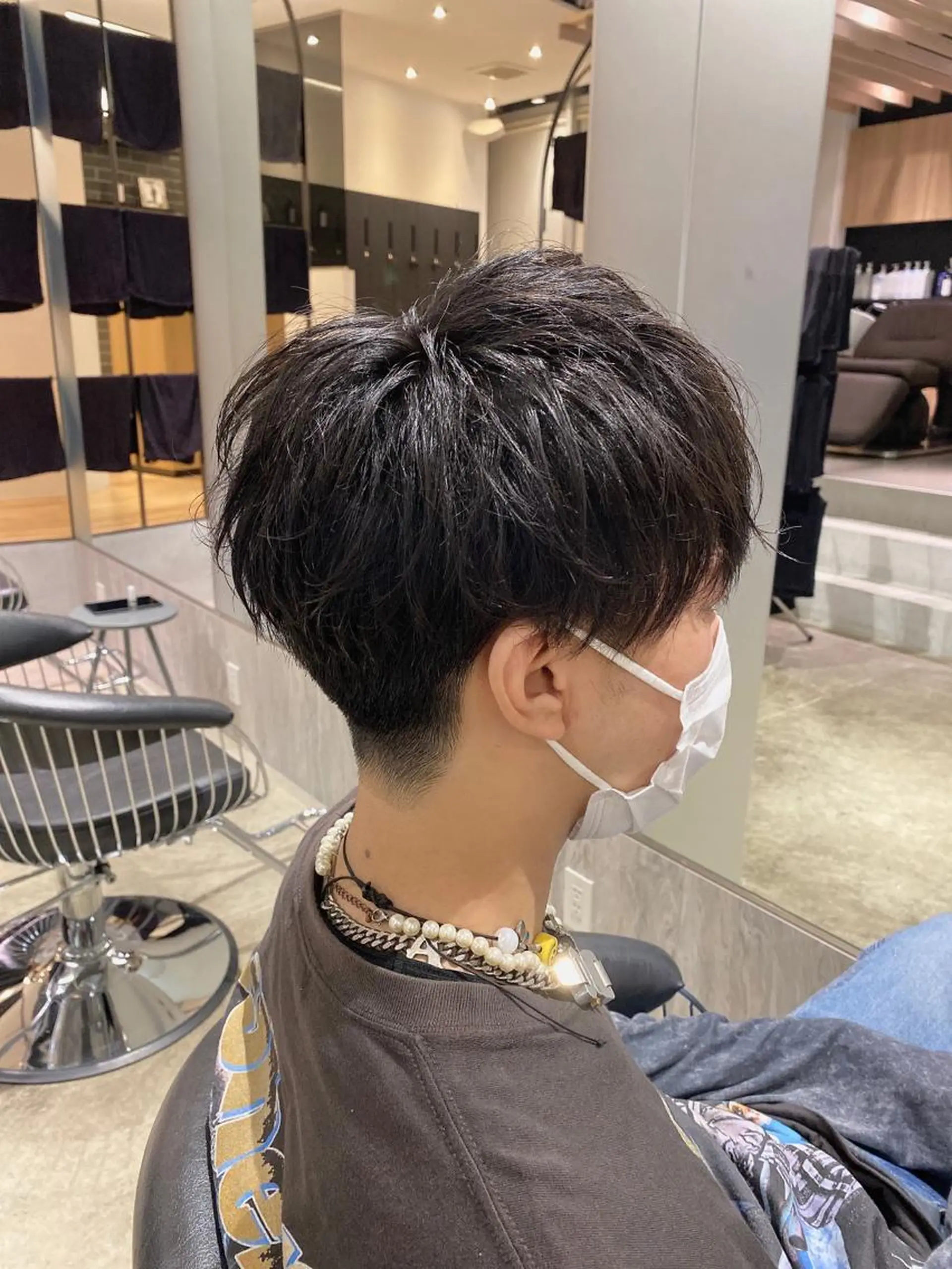 メンズ マッシュ 刈り上げ 石川 雄麻のヘアスタイル