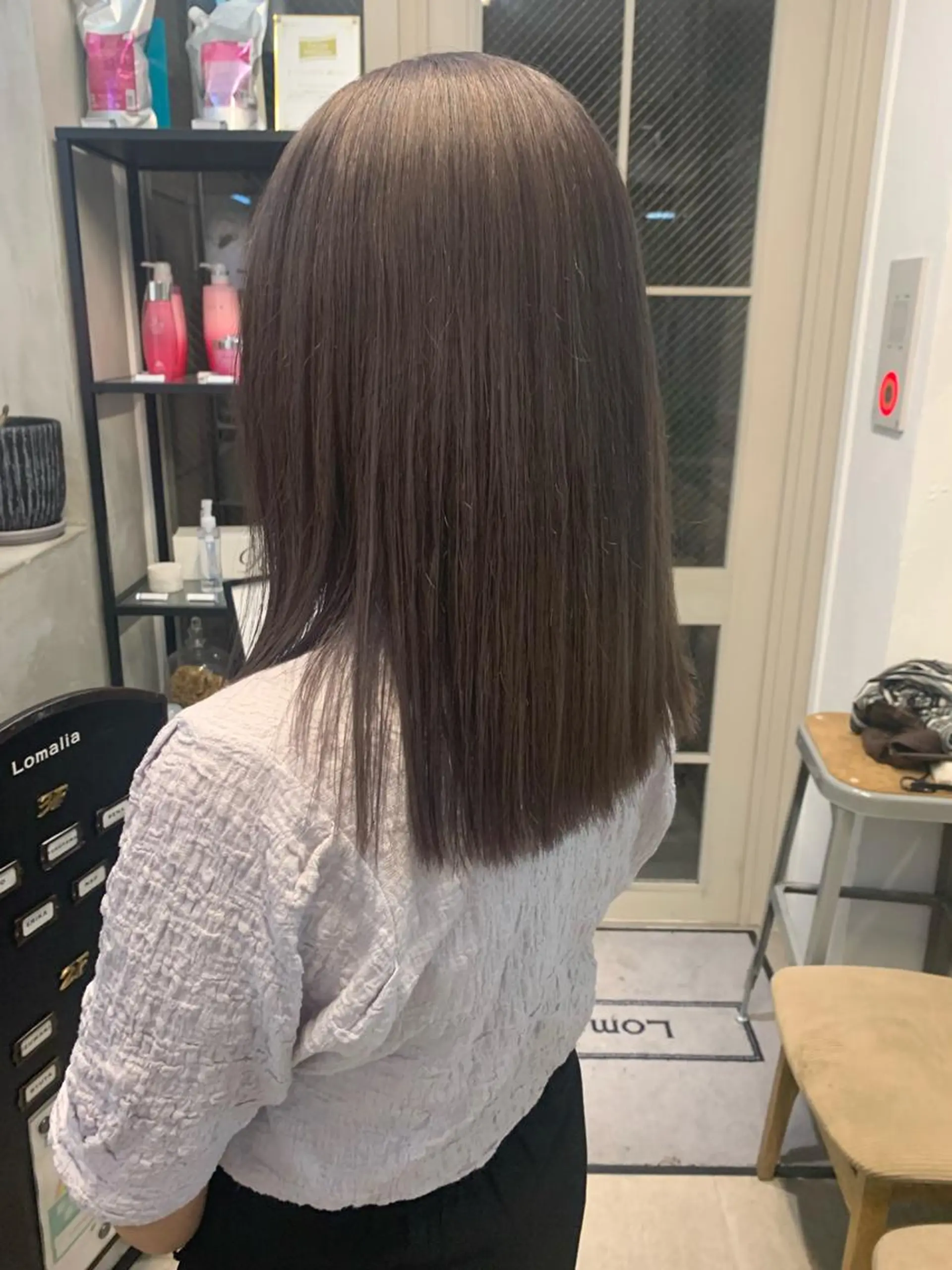 セミロング カラー ヘアカラー トリートメント REINA☁️透明感 カラー/ぷつっと♡のヘアスタイル