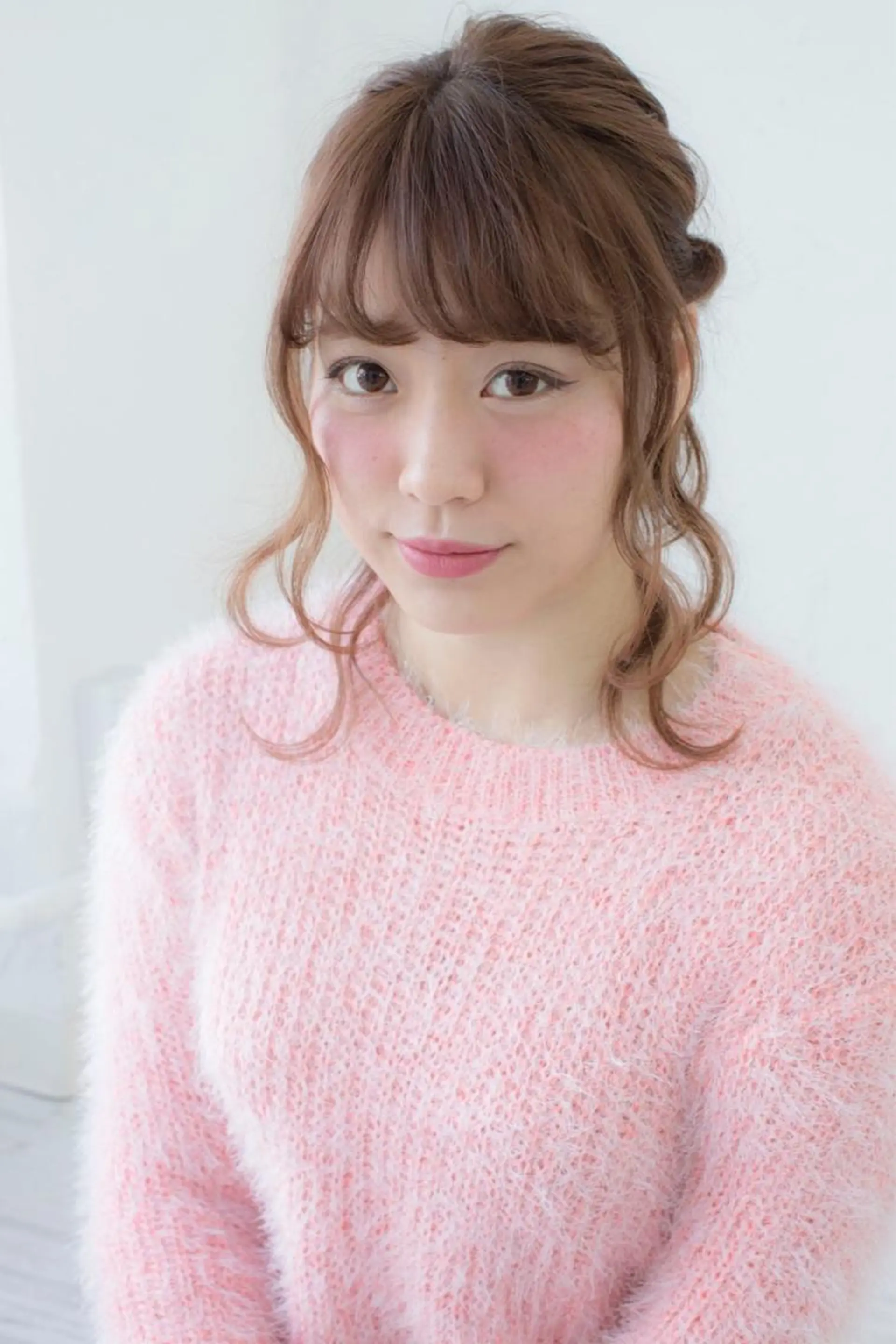 ヘアアレンジ トップスタイリスト 小澤純一のヘアスタイル