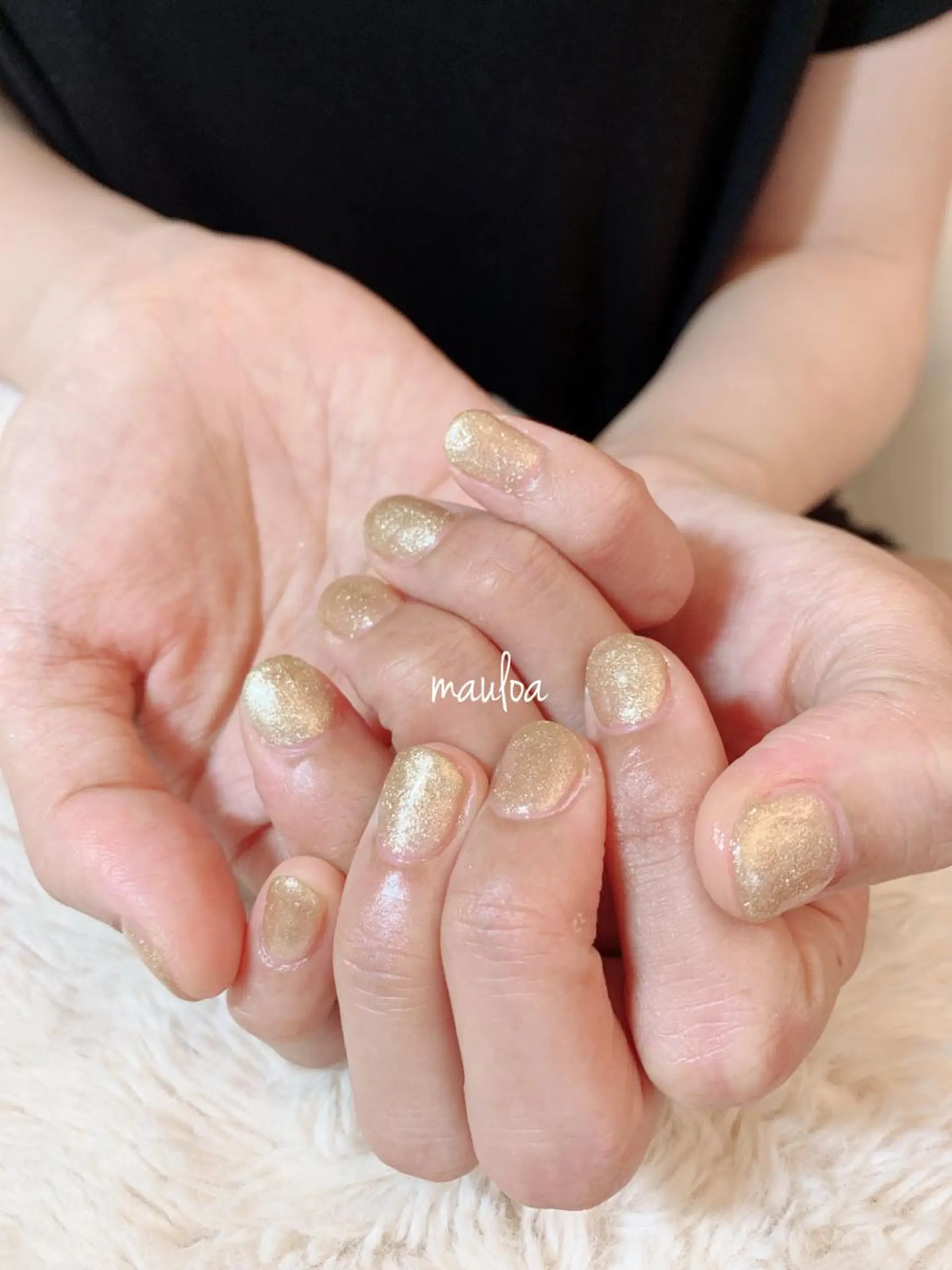 ネイル ゴールド ラメ(グリッター) フットネイル pipi..所属・pipi ..のネイルデザイン