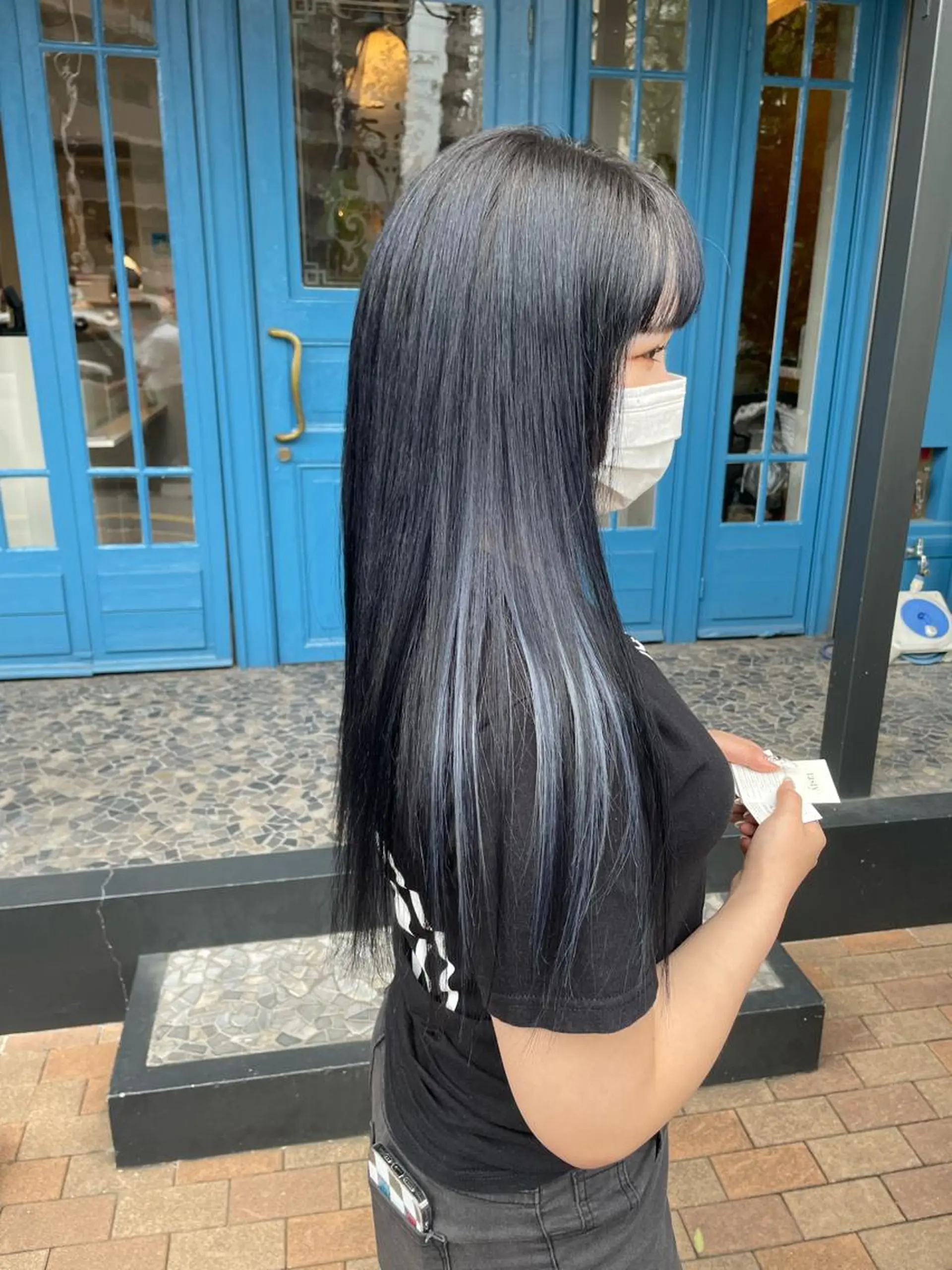 カラー 栗林 茉那のヘアスタイル