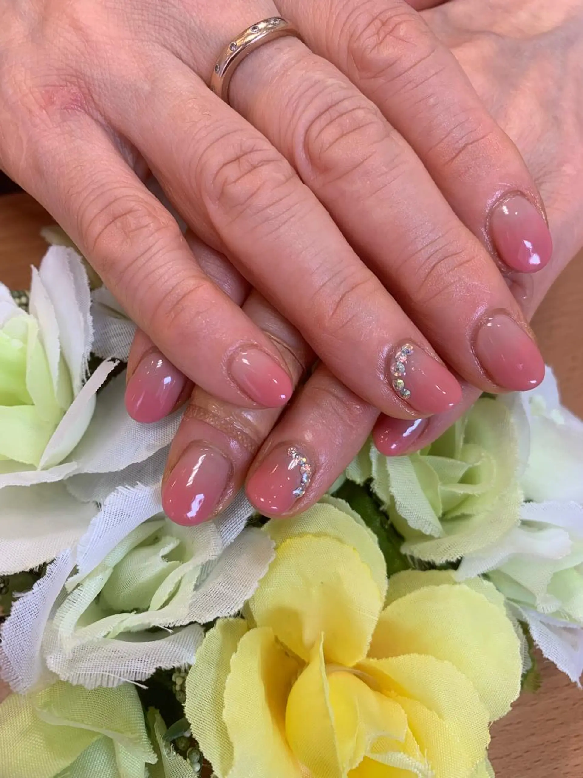 ネイル ASPILEAF所属・アスピリーフ さとみのマツエク・マツパデザイン