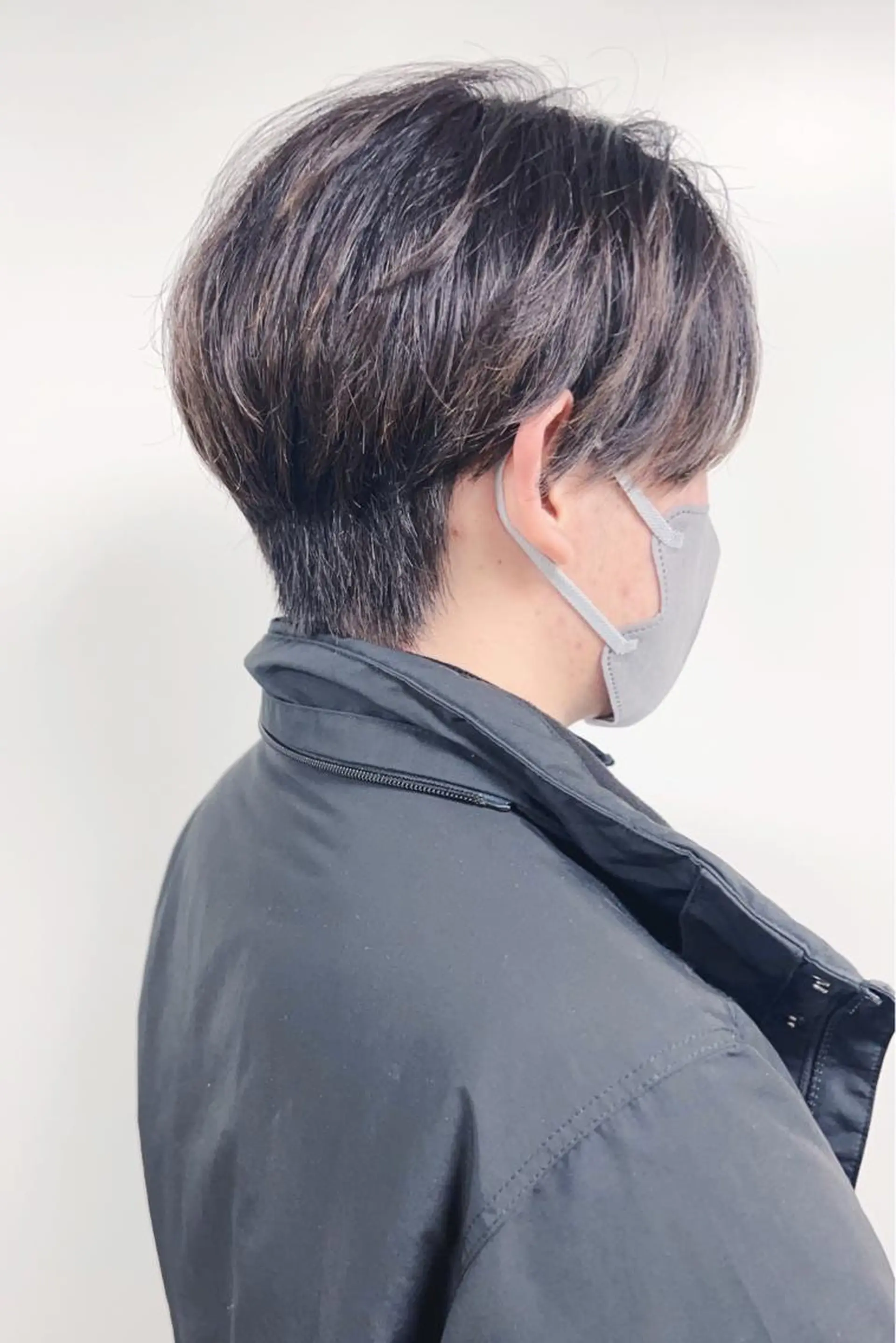 ショート morio from london所属・松岡彩華 ボブ /グレージュのヘアスタイル