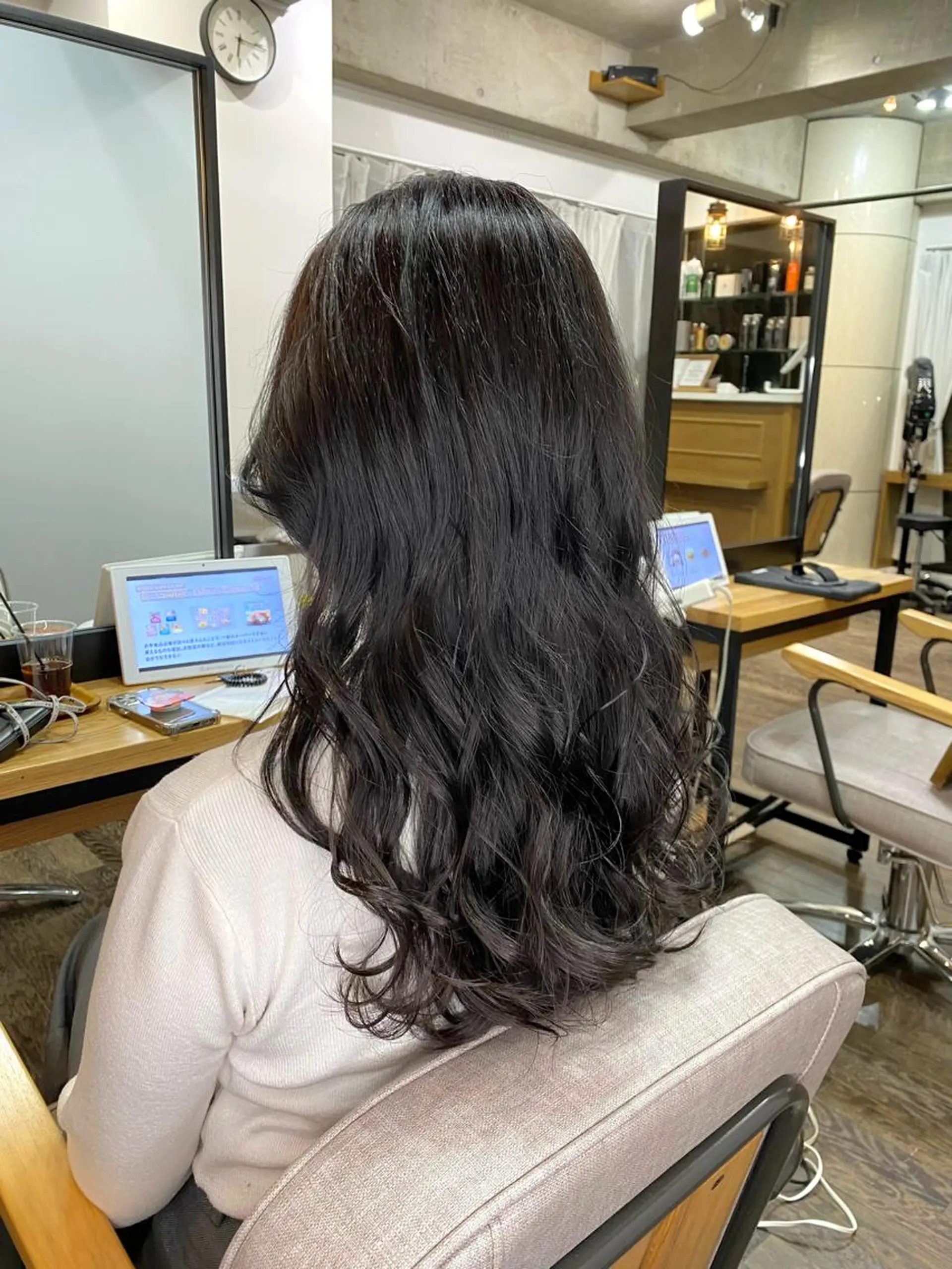 ロング カラー グレージュ くびれヘア カット ヘアカラー トリートメント 統括マネージャー/ 髪のドクター/前原悟のヘアスタイル