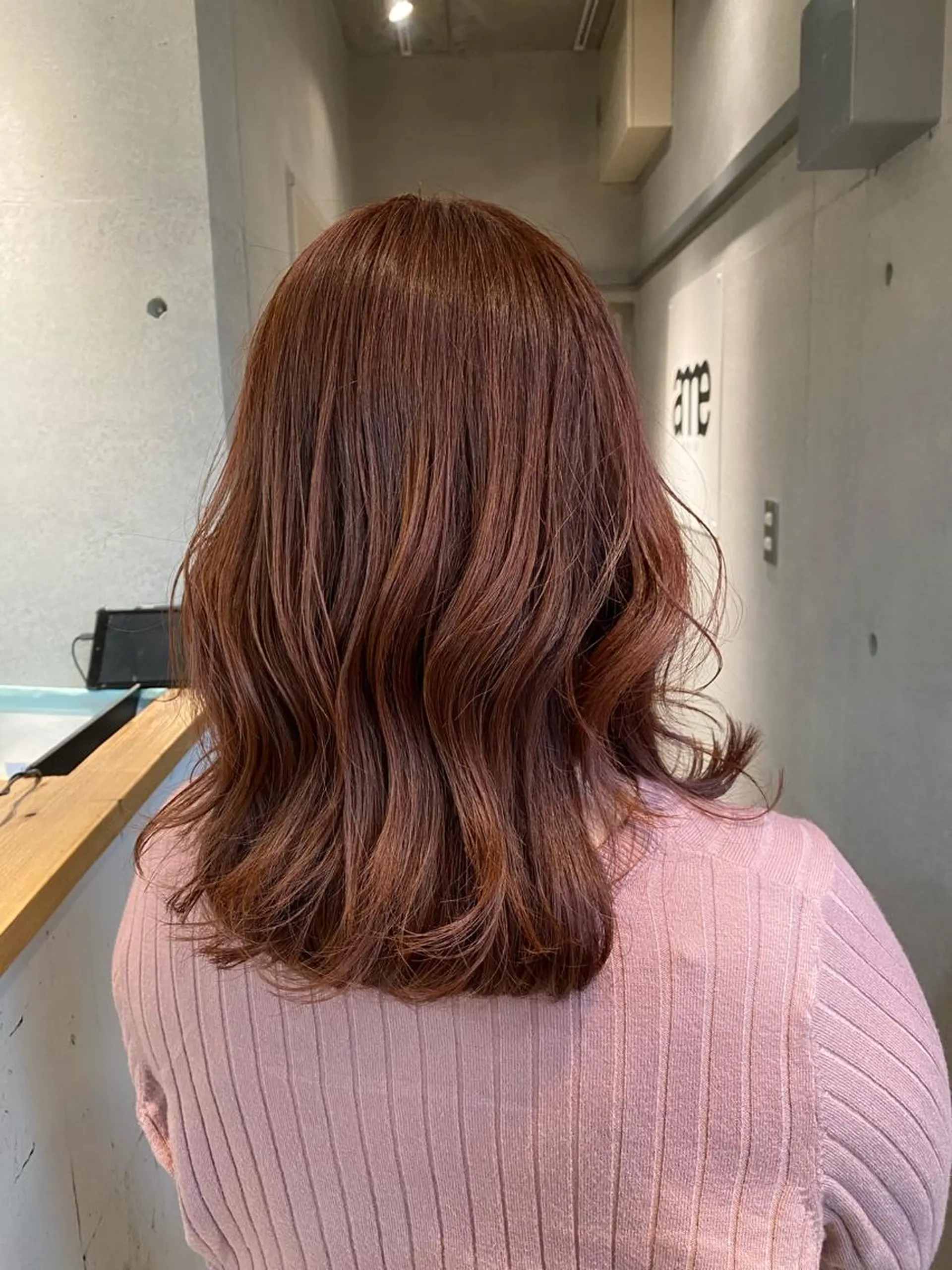 ミディアム 似合わせカット ヘアカラー トリートメント 西山 恵太郎のヘアスタイル