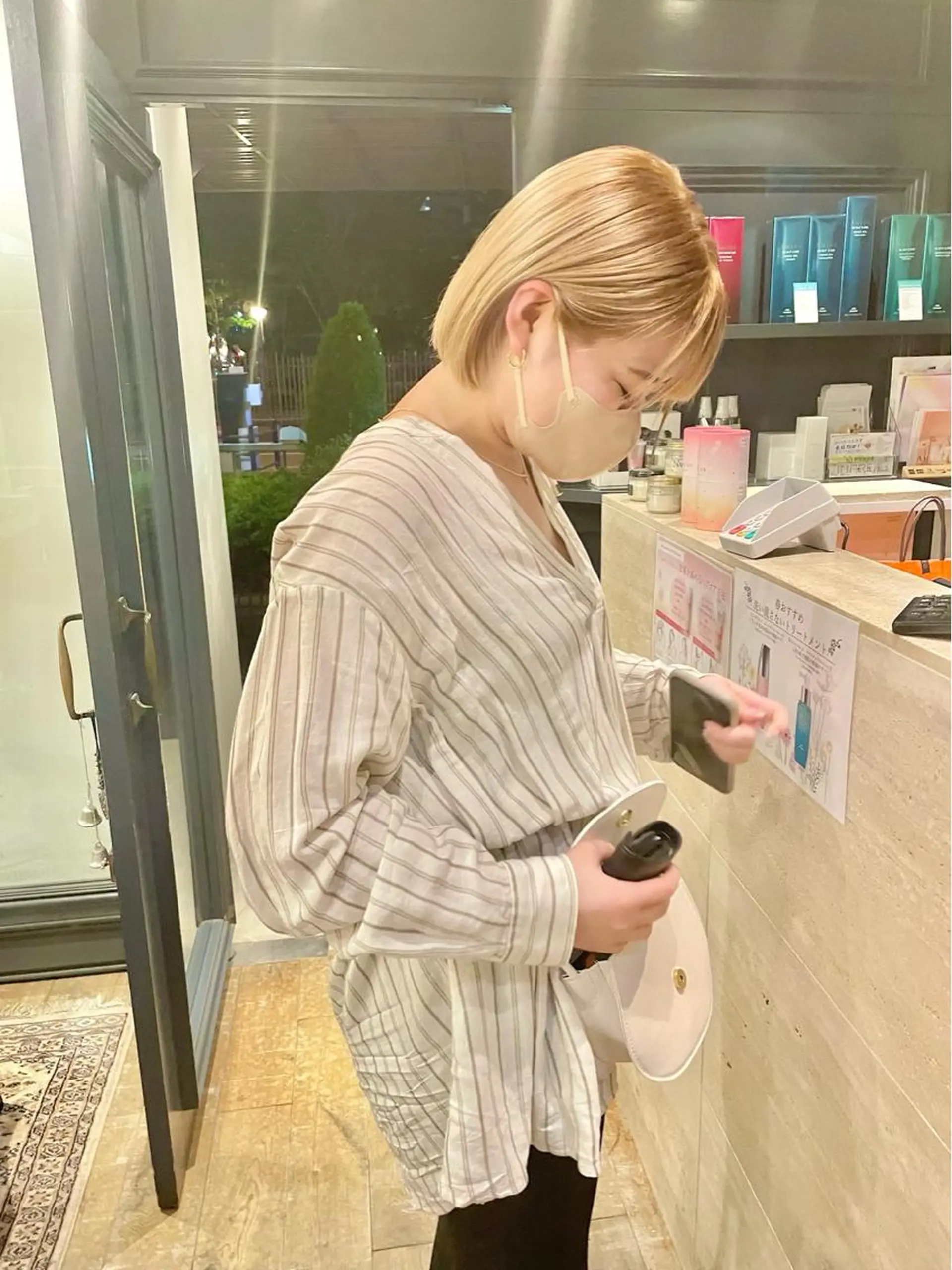 ショート ショート ボブ 梅田 木戸健人のヘアスタイル