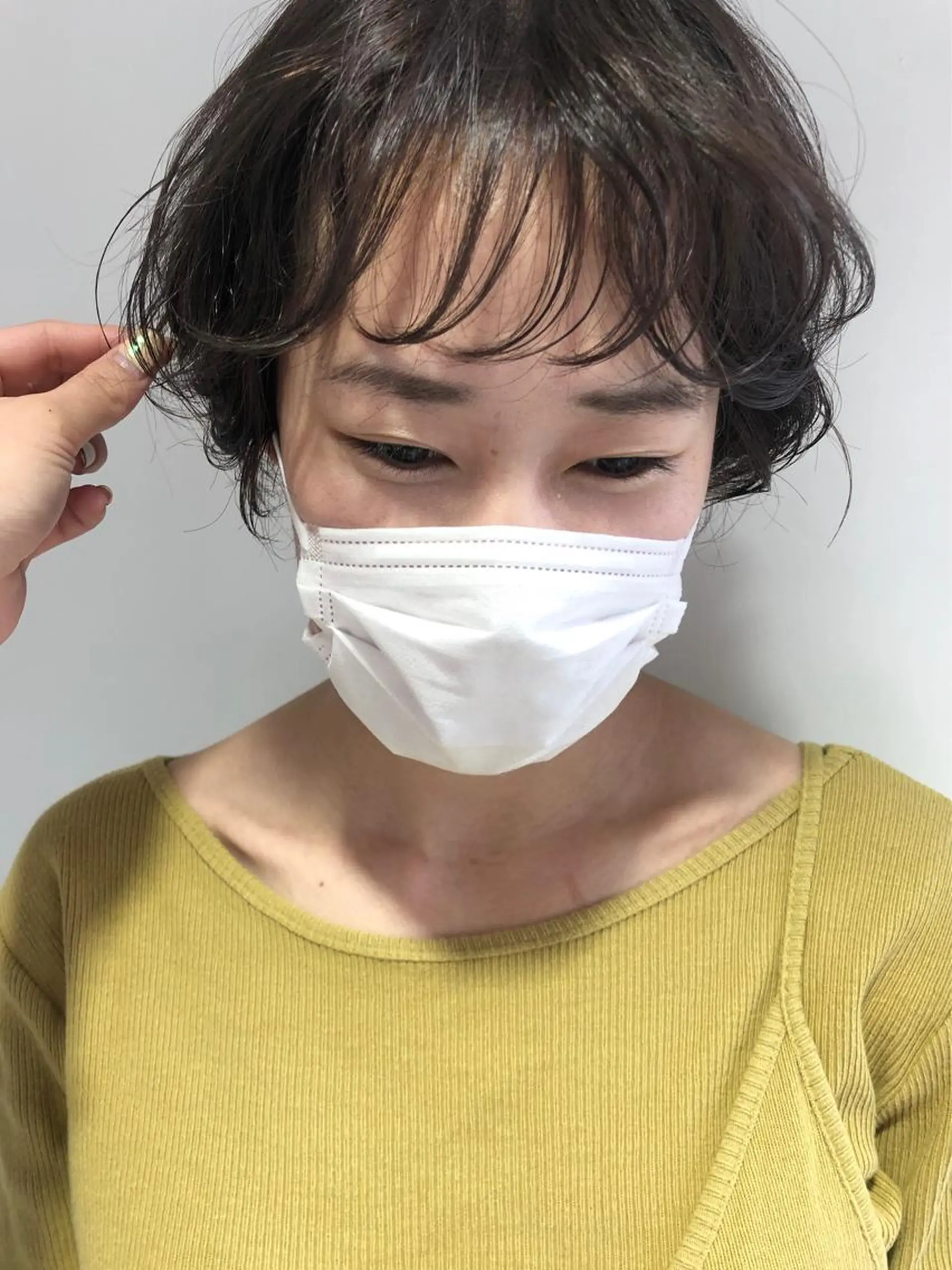 ショート 岩田 萌那のヘアスタイル