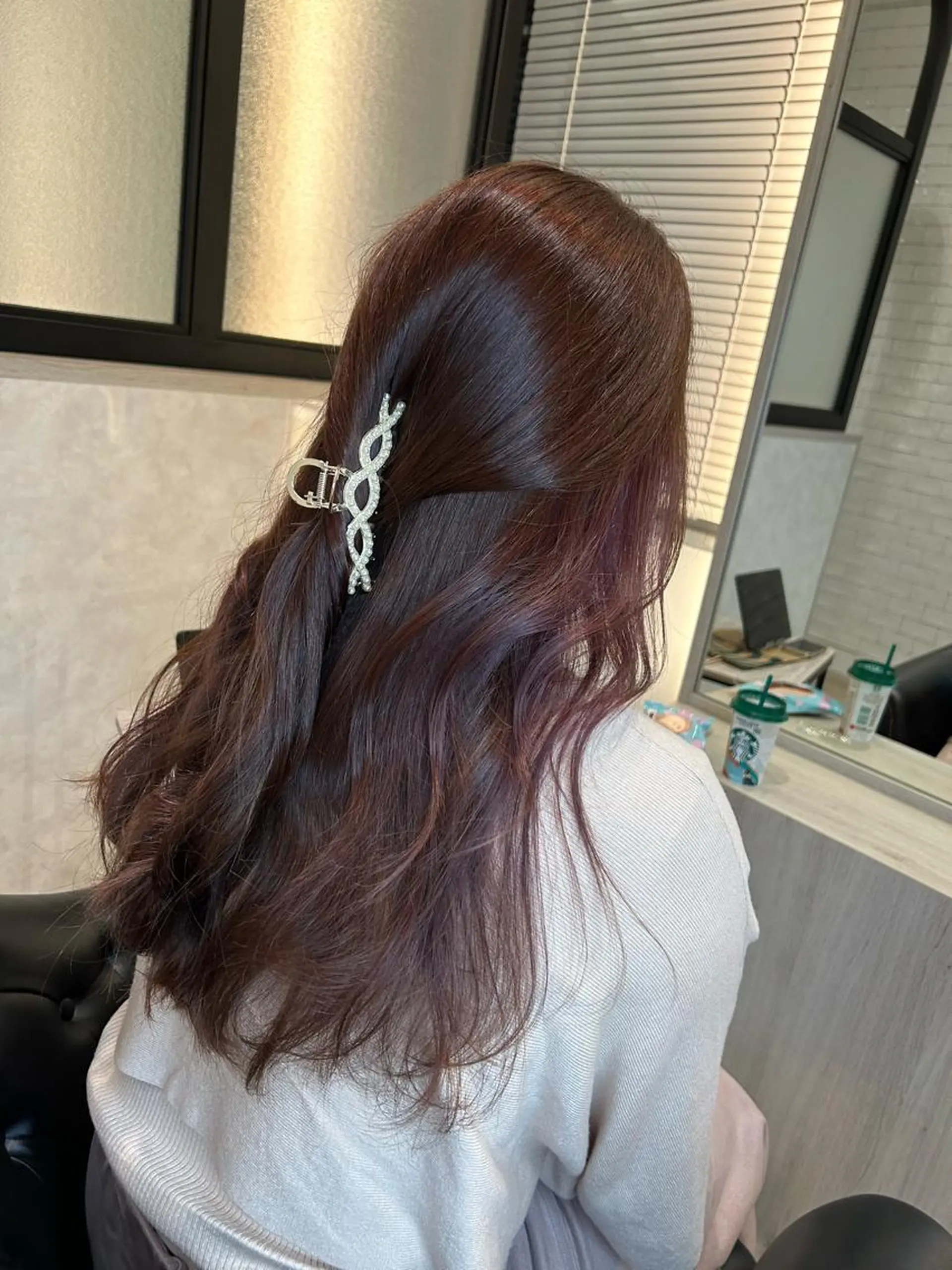 ロング カラー ヘアカラー トリートメント &chaLme   心斎橋所属・emi/髪質改善/ 韓国風/艶カラーのヘアスタイル