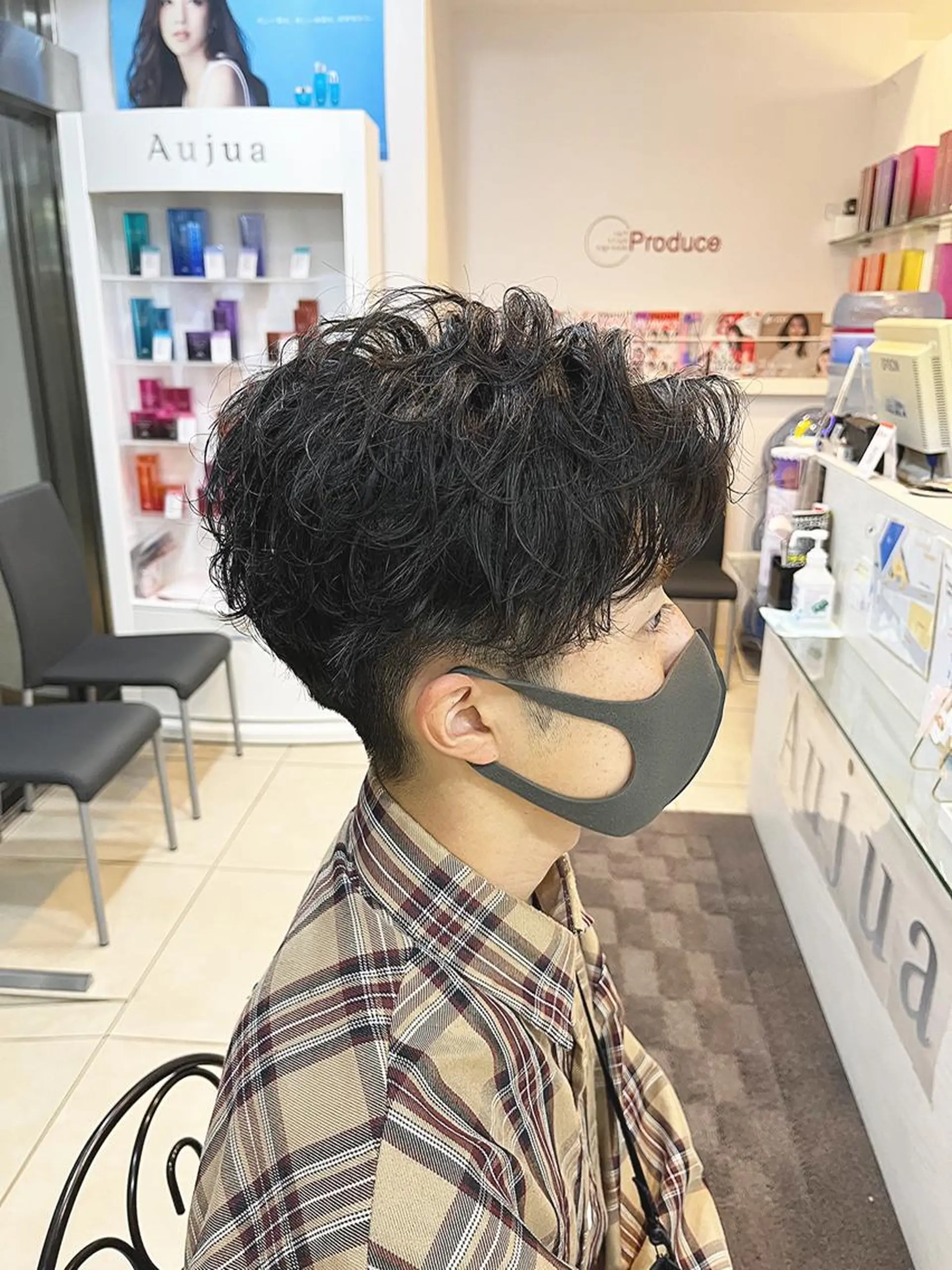 ショート パーマ メンズ アップバング メンズパーマ ショートヘア 韓国風メンズ/毛流れ ヘアなら須田龍世のヘアスタイル