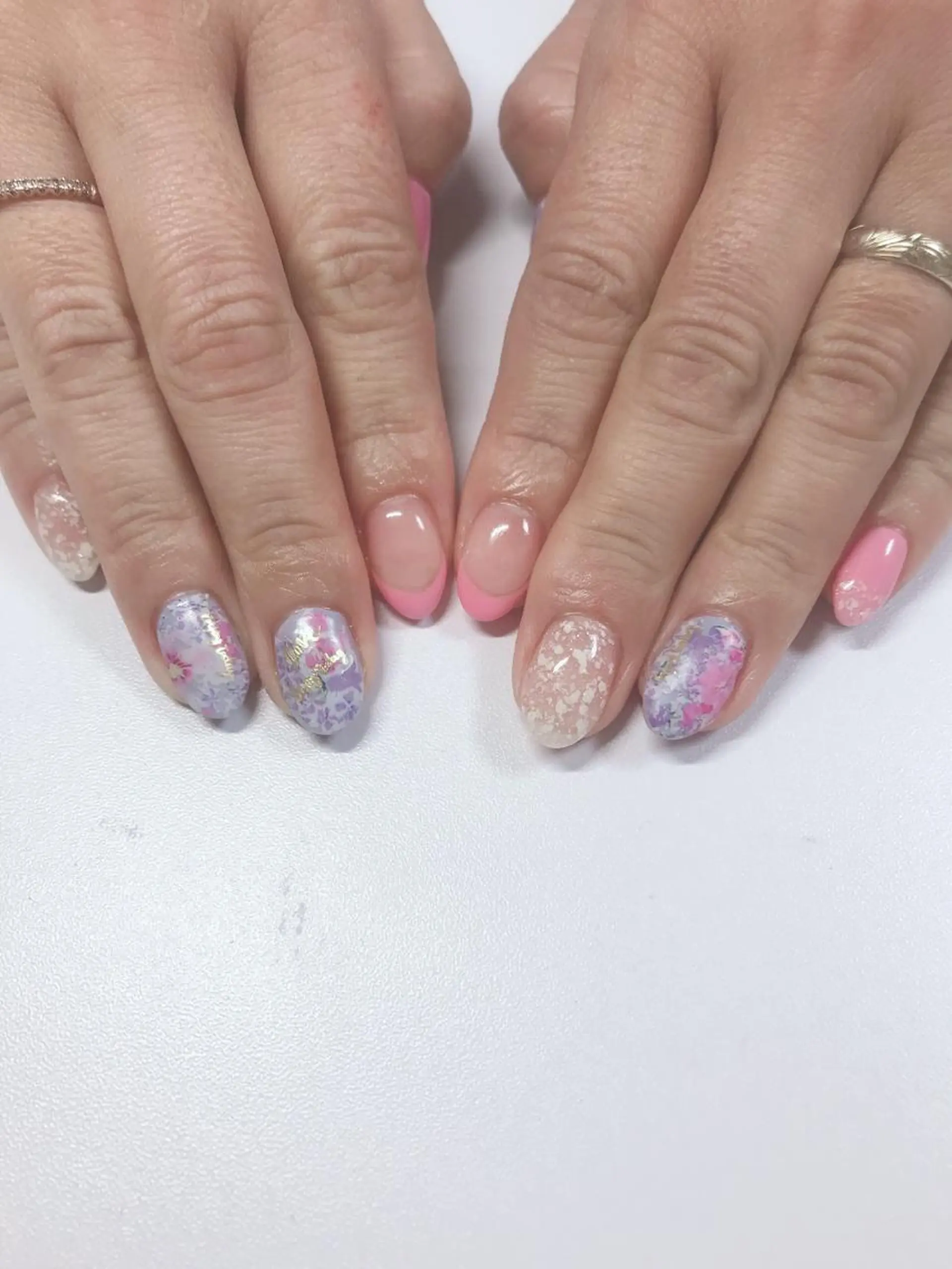 ネイル アートネイル 長さ出し フットネイル グリーン ニュアンスネイル Lily Roseスタッフ一同のマツエク・マツパデザイン