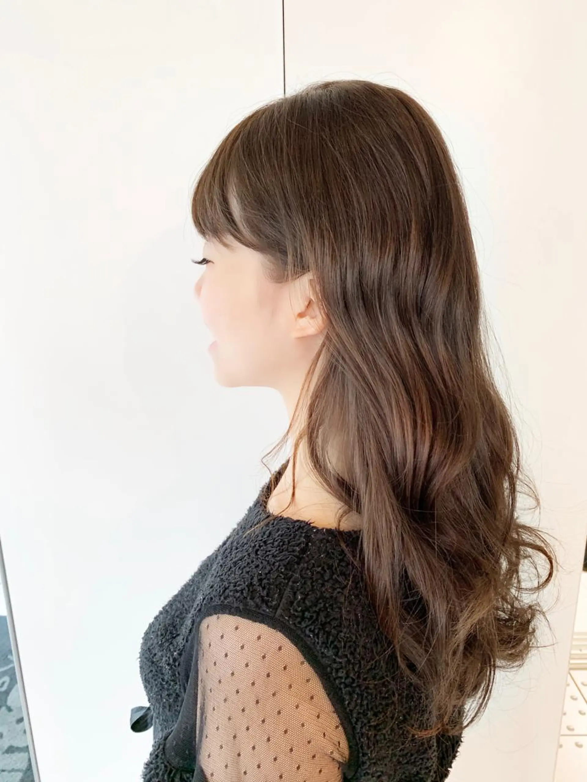 ロング カラー オチ ハナのヘアスタイル