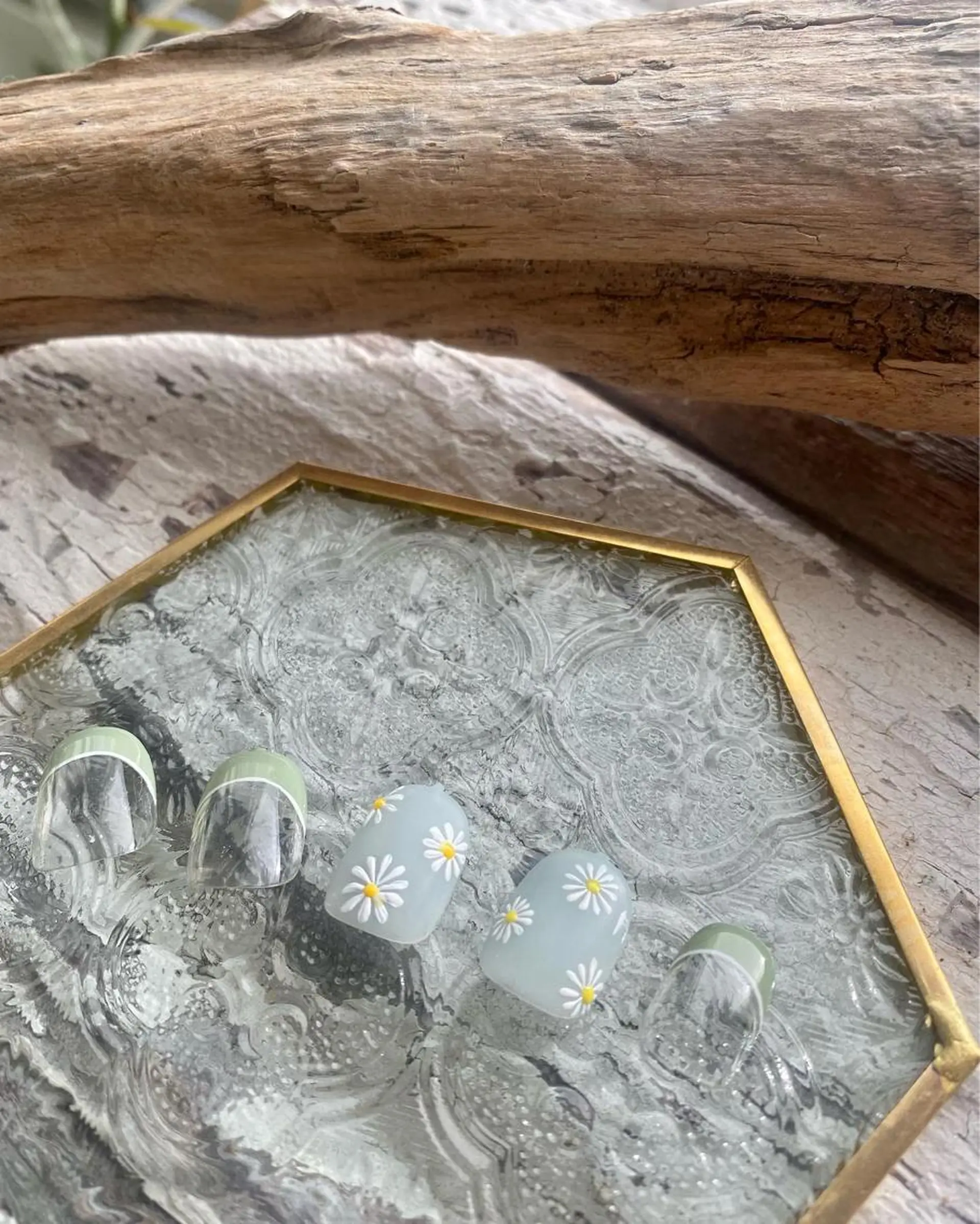 ネイル フラワーネイル maa kasi所属・maa kasi ⭐︎Makiのネイルデザイン