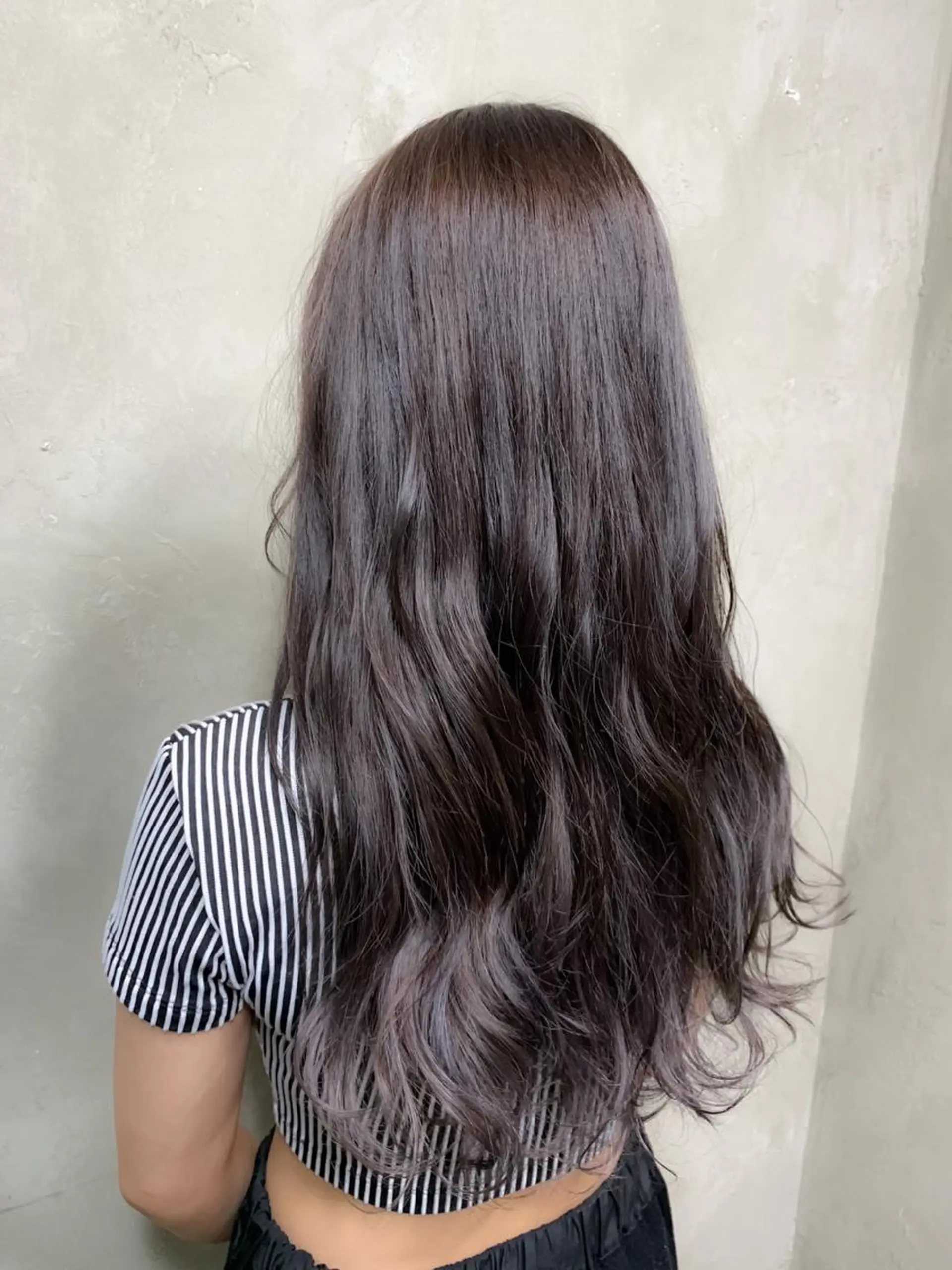 ロング カラー アッシュ パープルカラー パープルアッシュ 🌈髪質改善💕 縮毛矯正✨青木まで✨のヘアスタイル