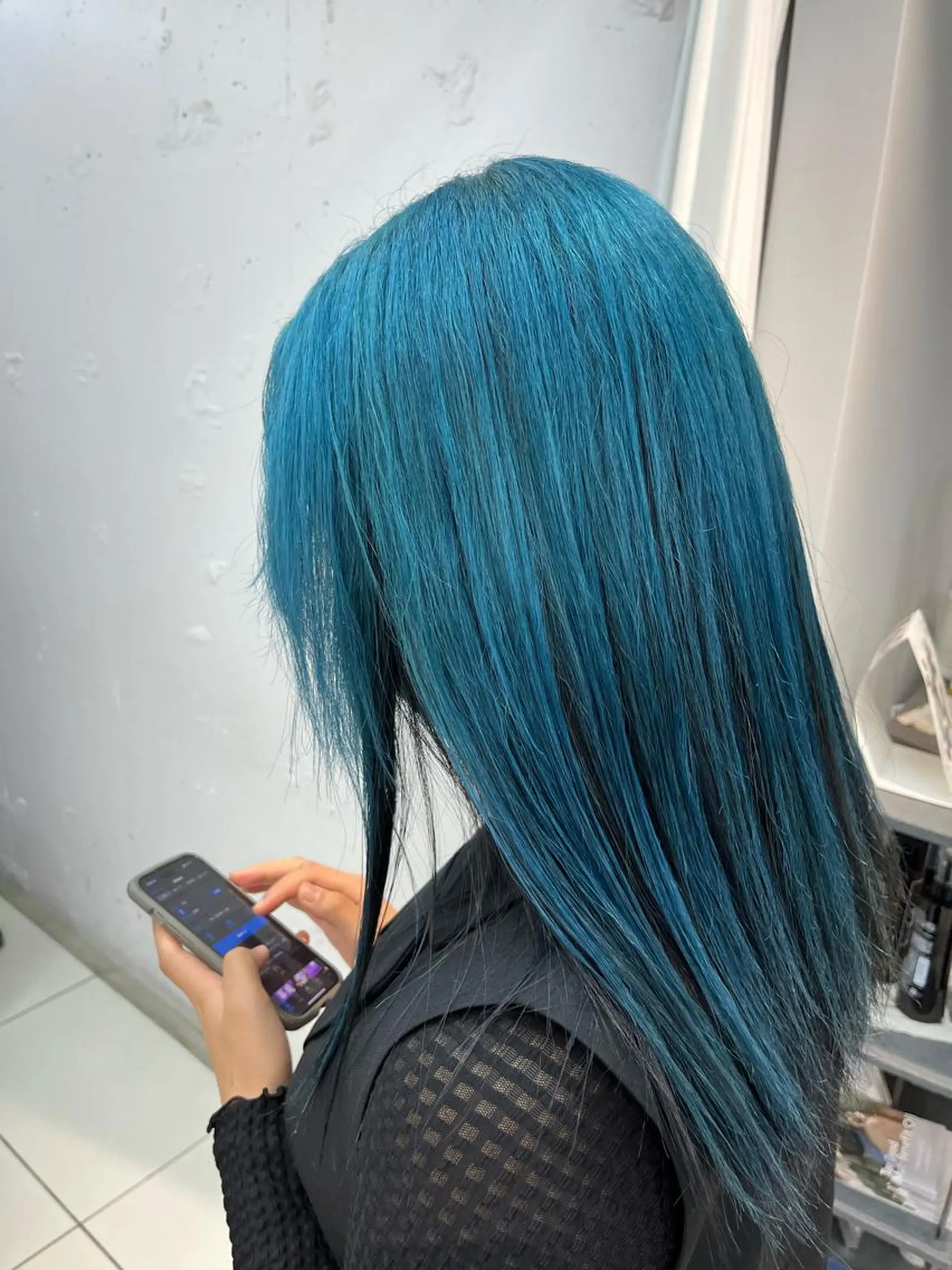 セミロング カラー ボブ・顔まわり 💎愛唯(めい)のヘアスタイル