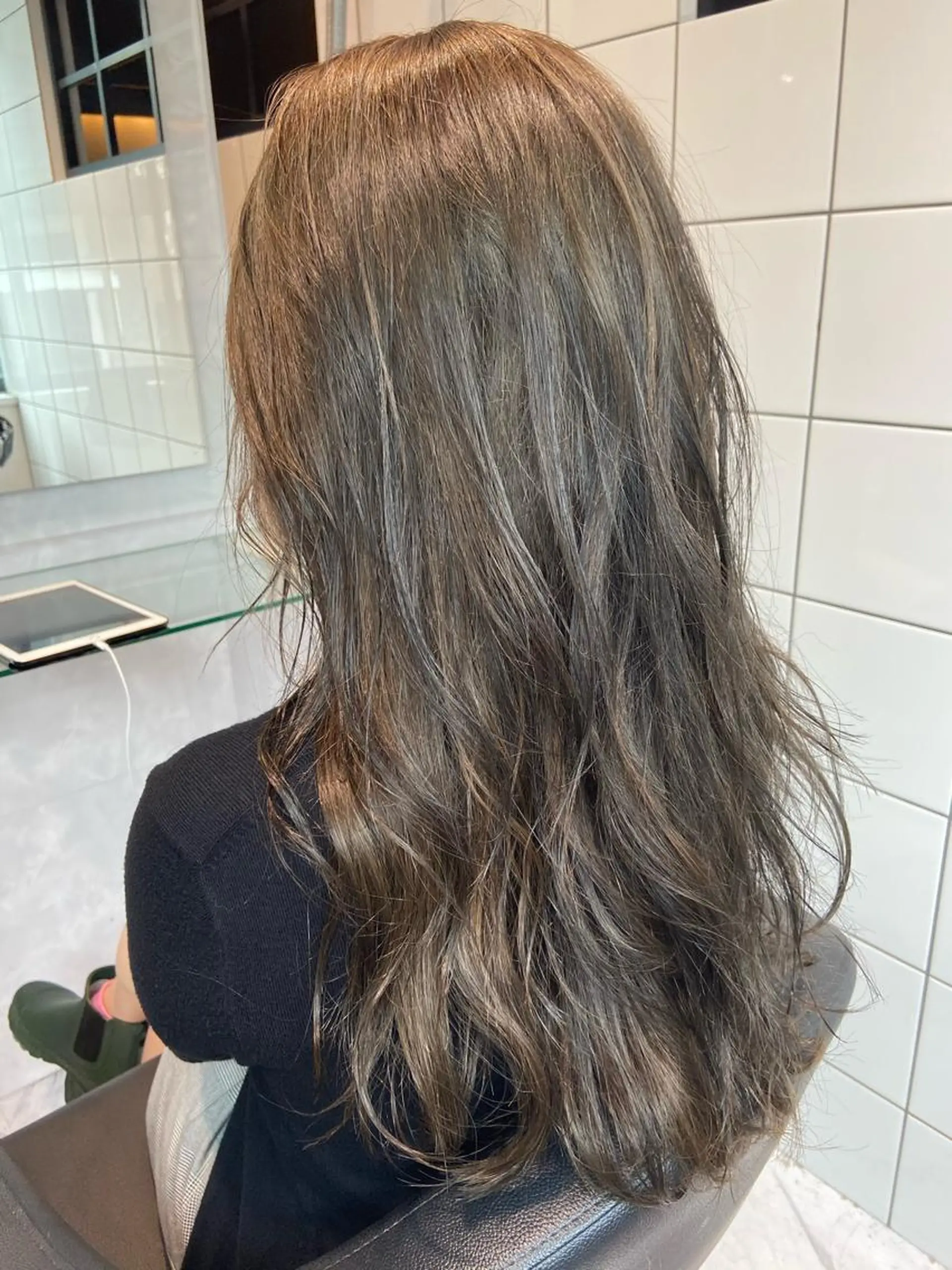 セミロング カラー パーマ ブリーチ グレージュ ブリーチなしカラー 大人かわいい💍🤍 ボブ/ショートボブのヘアスタイル