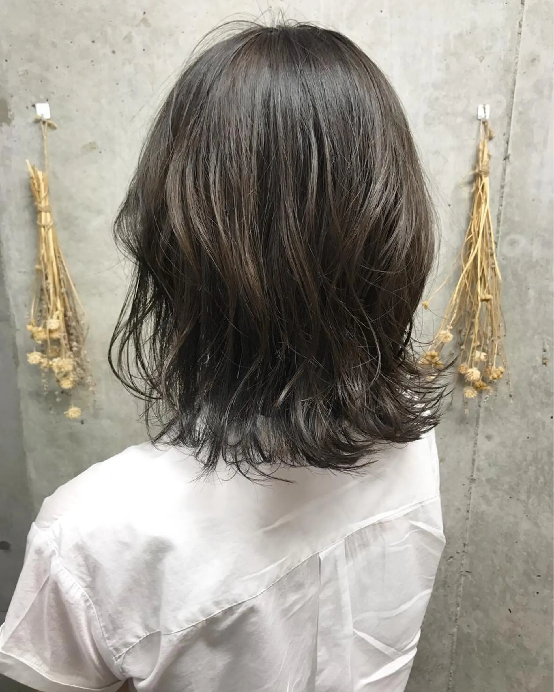 ミディアム カラー ヘアアレンジ アッシュ イルミナカラー clan所属・Satsuki ✂︎♡のヘアスタイル