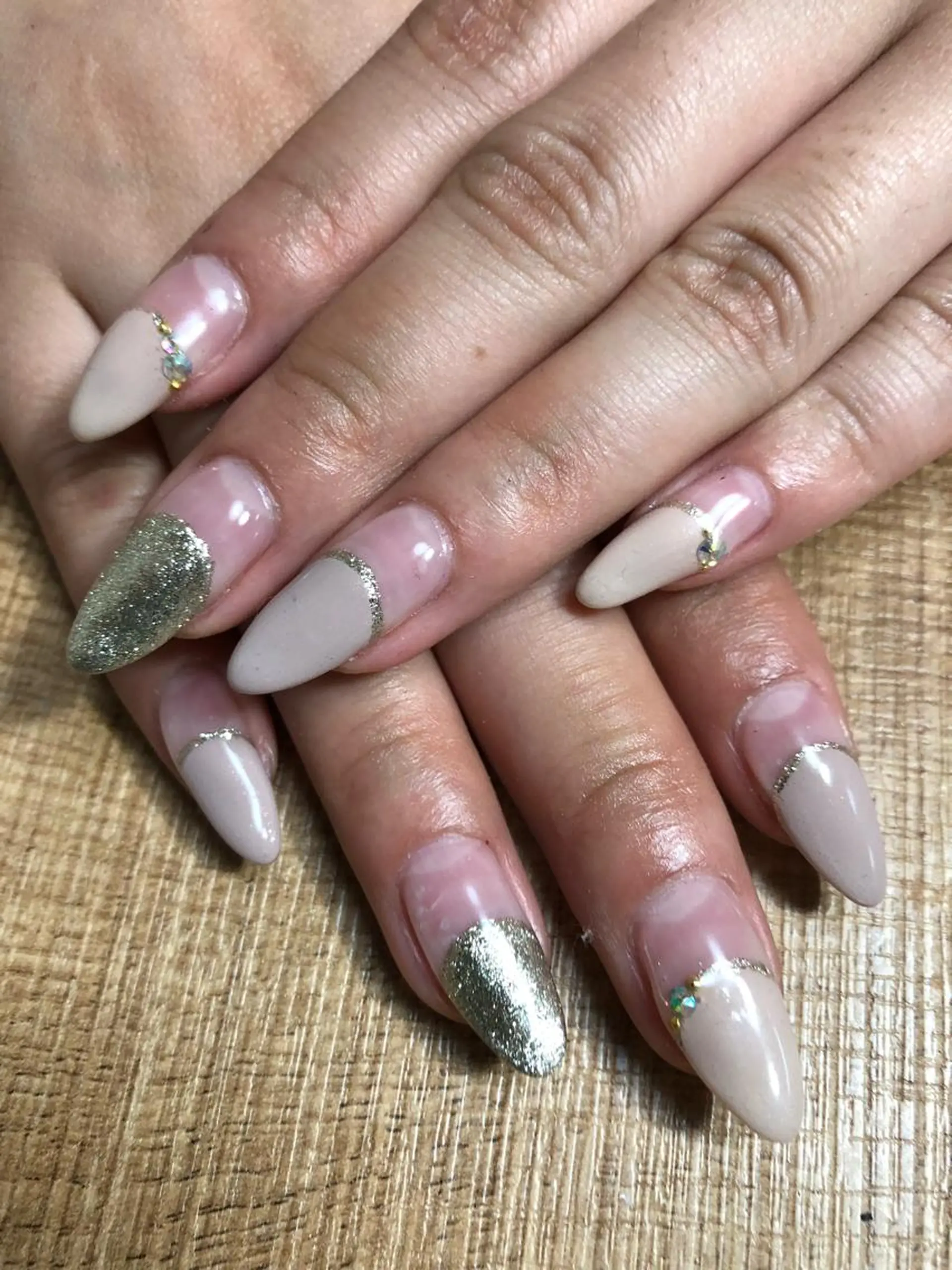 ネイル 安藤 Charlotteのネイルデザイン