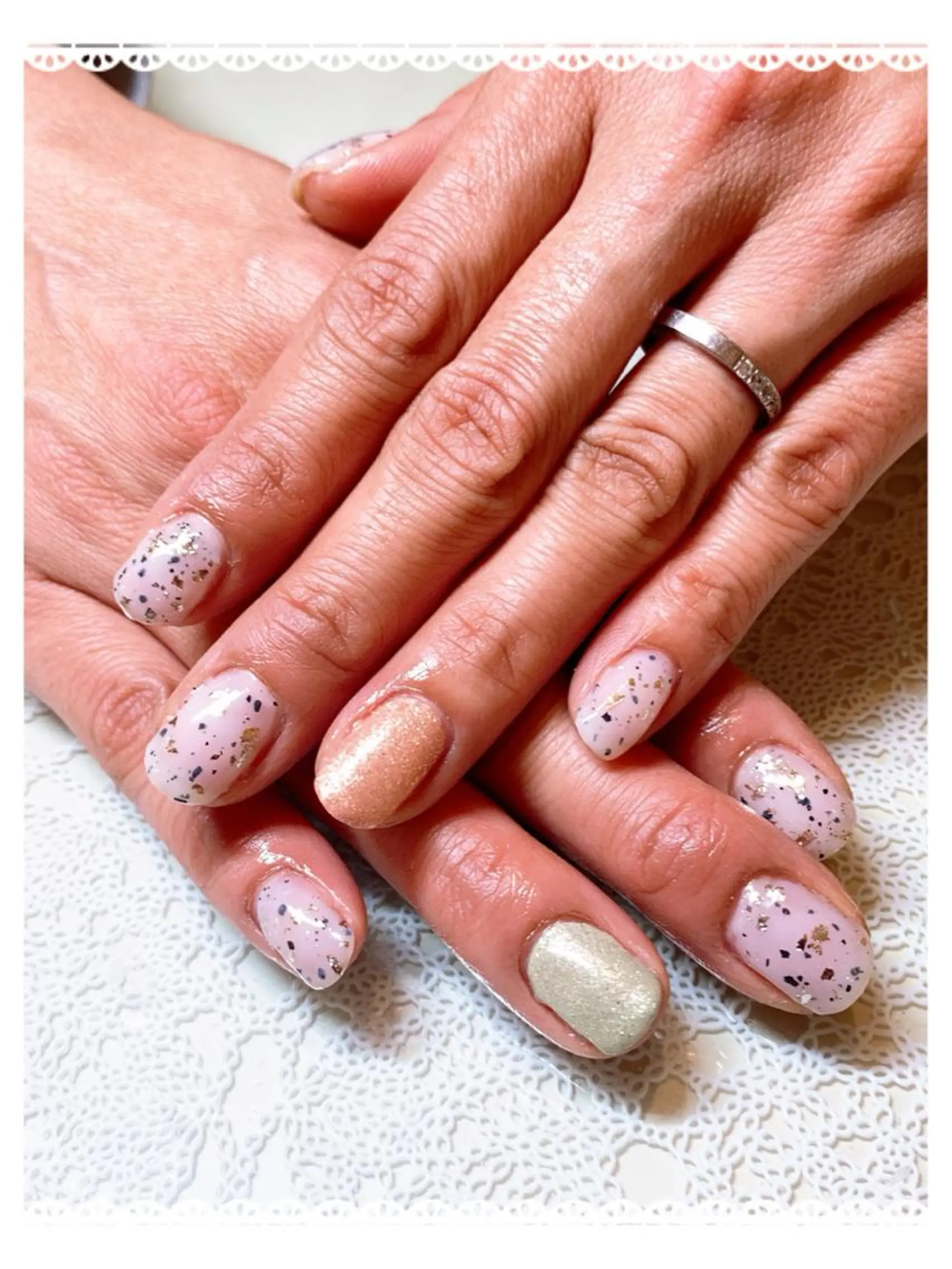 ネイル アートネイル ラメ(グリッター) パステルネイル 春ネイル ｔe_ nailのネイルデザイン