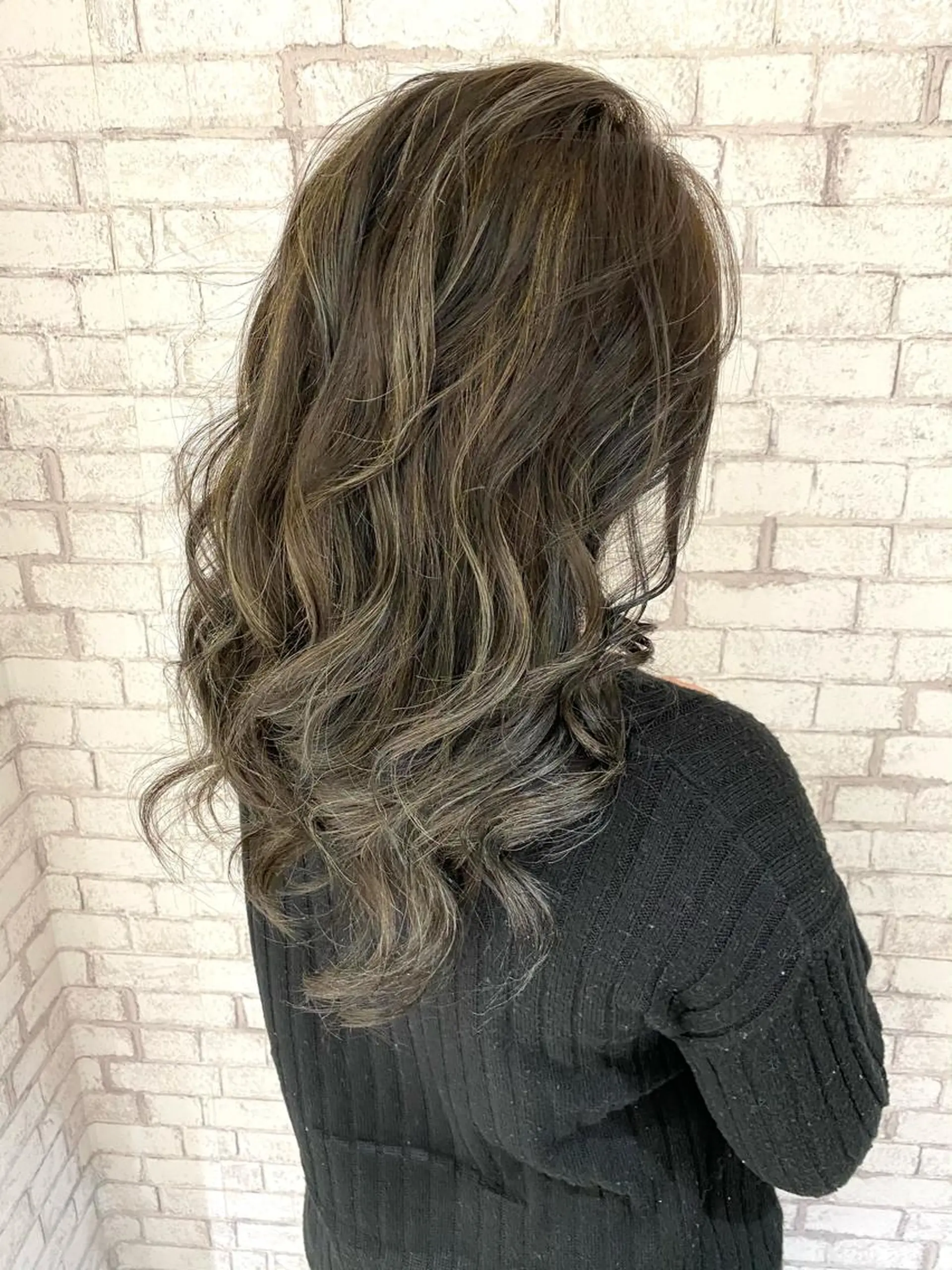 セミロング ハイライト ショートが得意✂️ 藤城建太のヘアスタイル