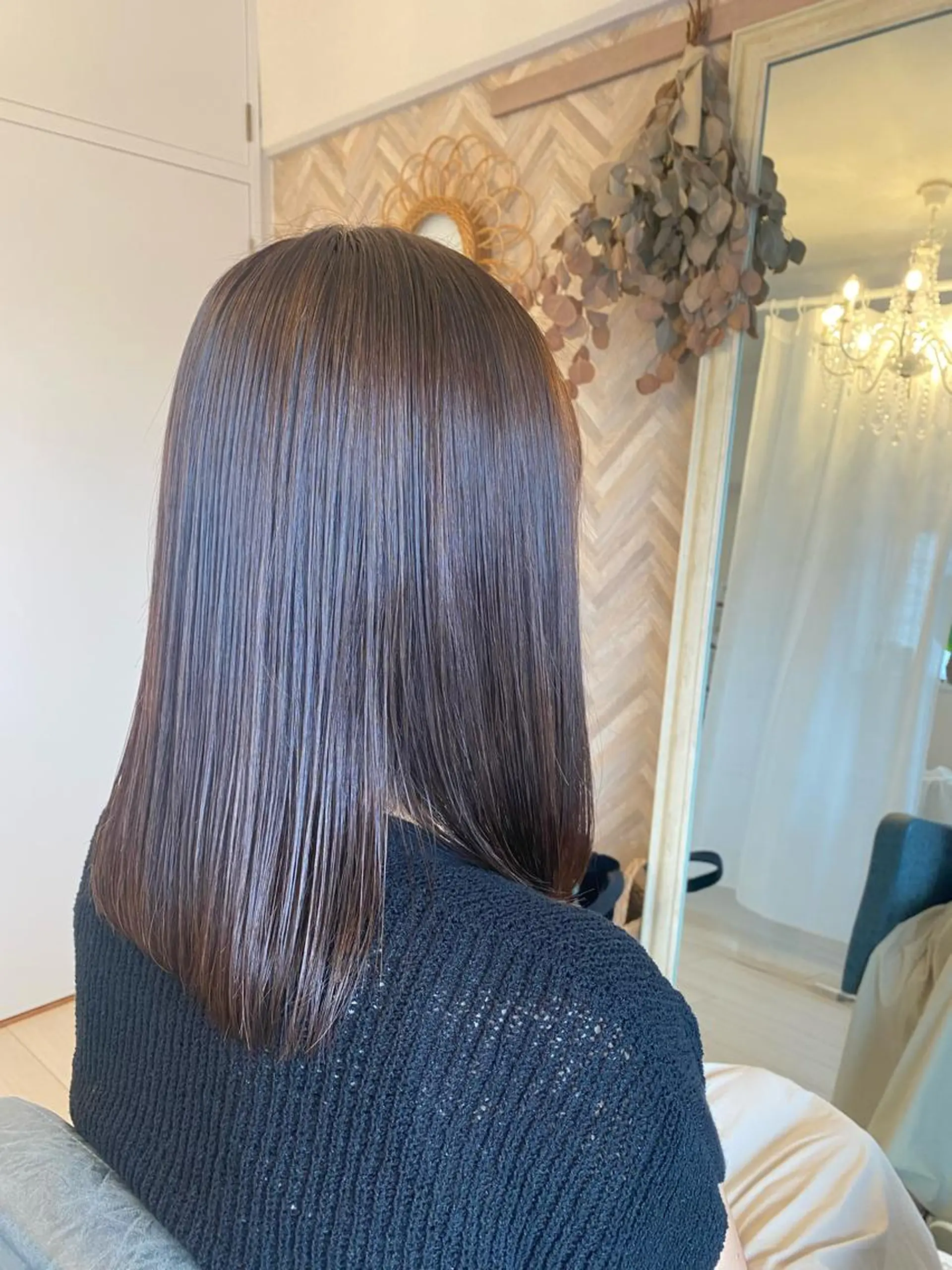 ミディアム 縮毛矯正 Lino所属・戸川 浩子のヘアスタイル